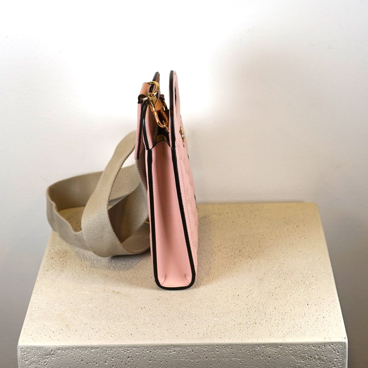 Gucci Calfskin GG Mattalasse Mini Top Slip Handle Crossbody Pink