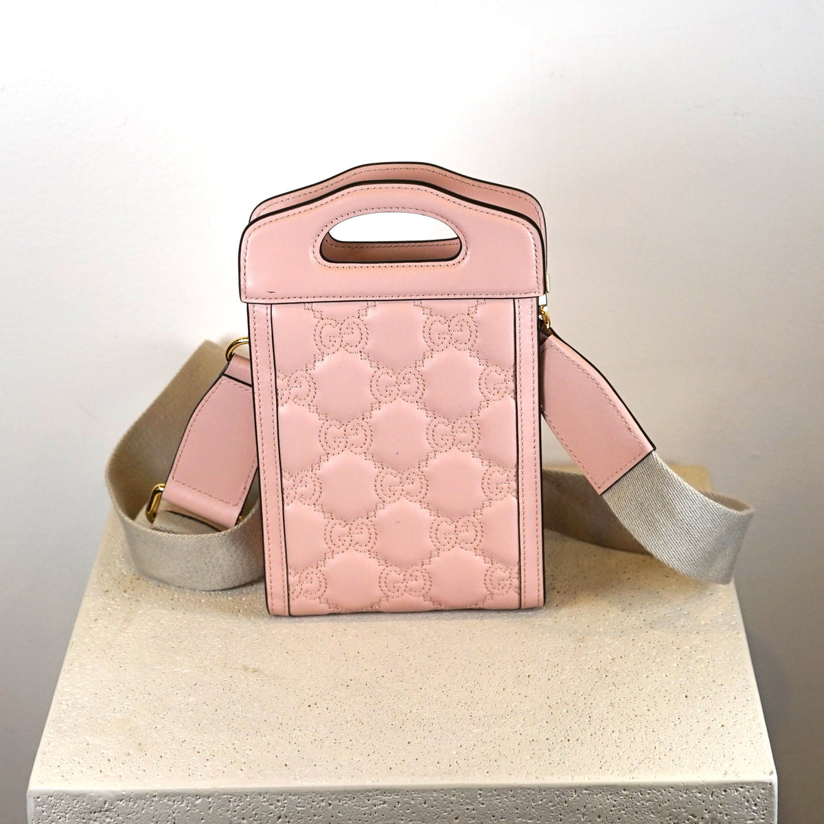 Gucci Calfskin GG Mattalasse Mini Top Slip Handle Crossbody Pink