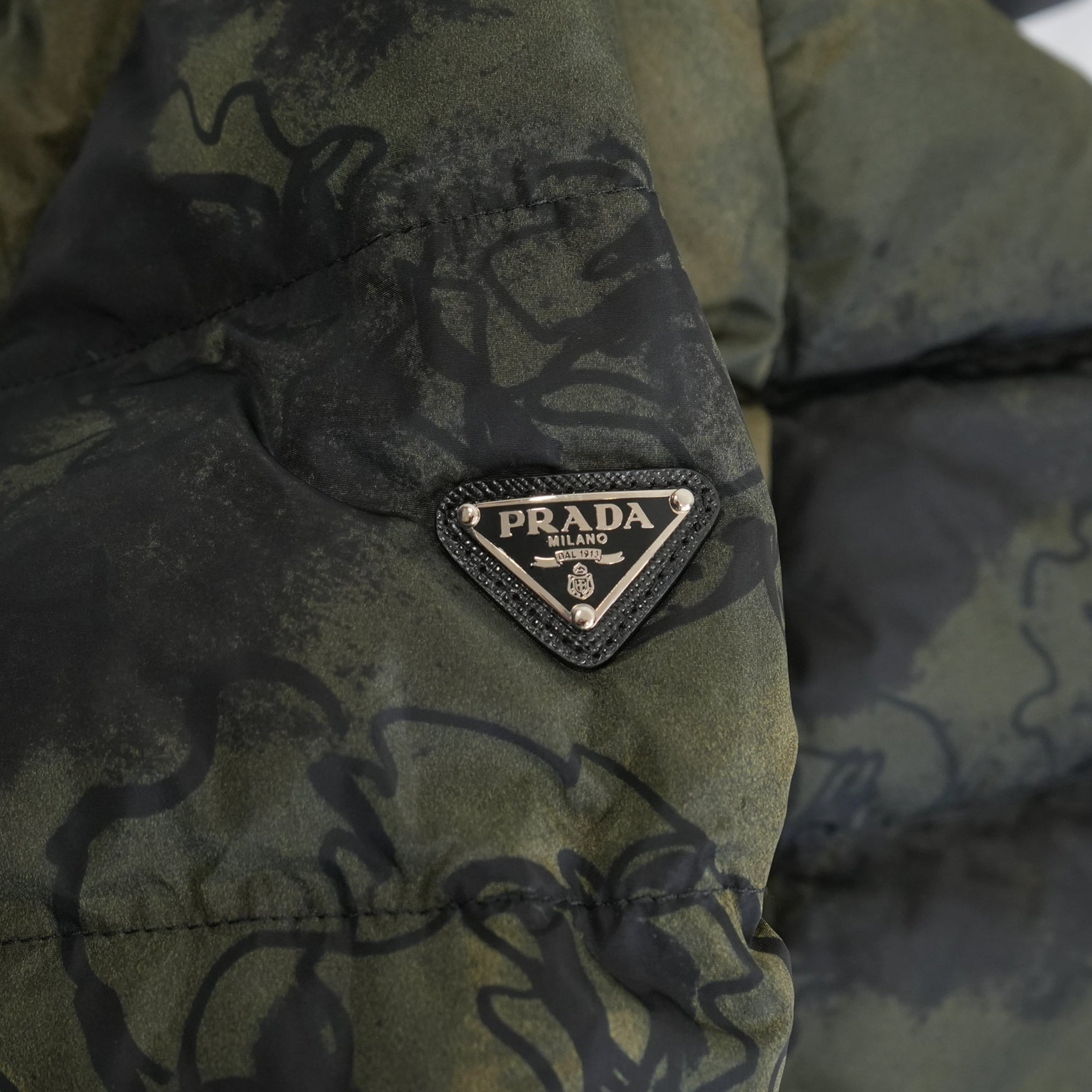 Prada Floral Camouflage Down Hooded Full Zip Puffer Jacket Size 38