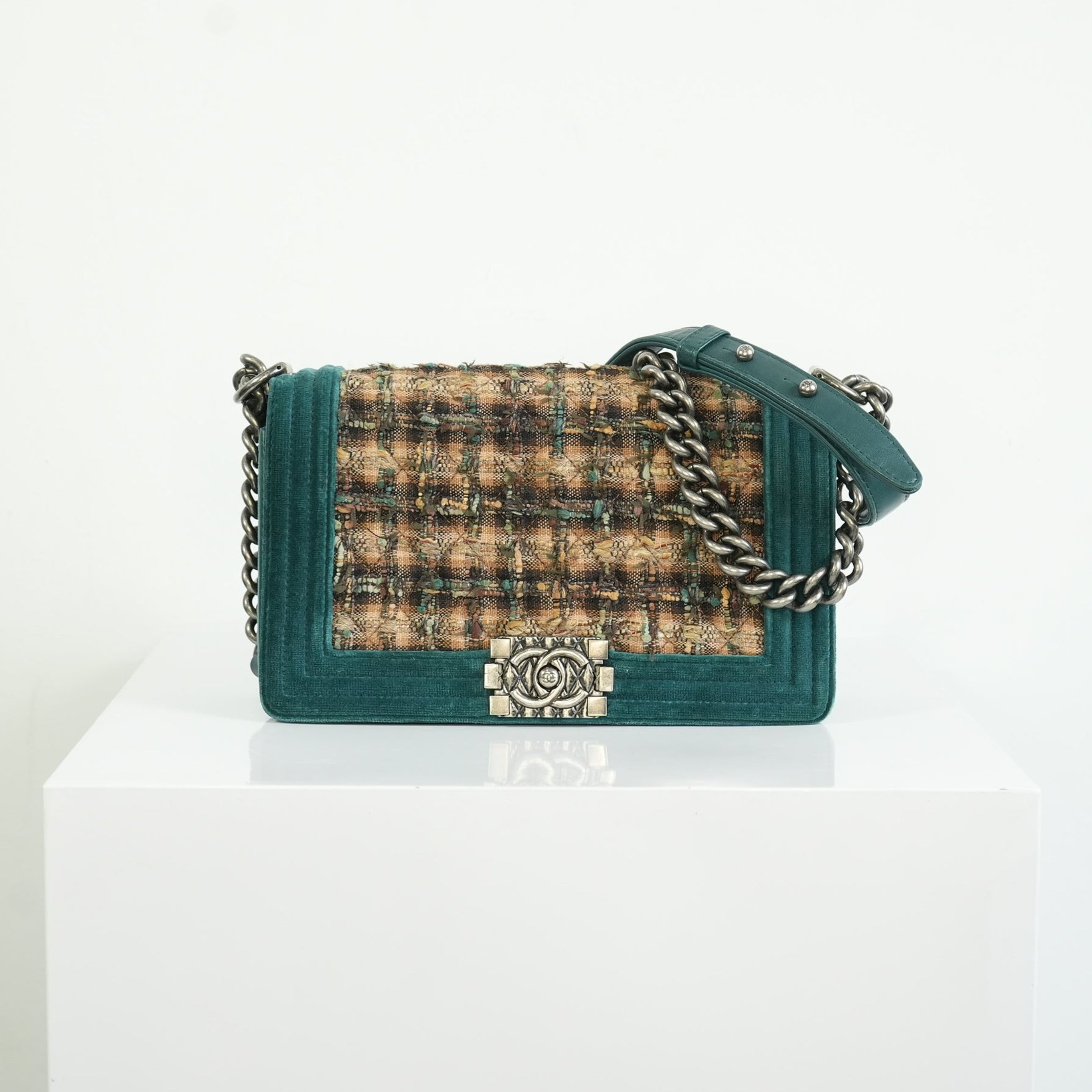 Chanel Paris-Edinburgh Tweed Boy Bag Green Velvet Trim