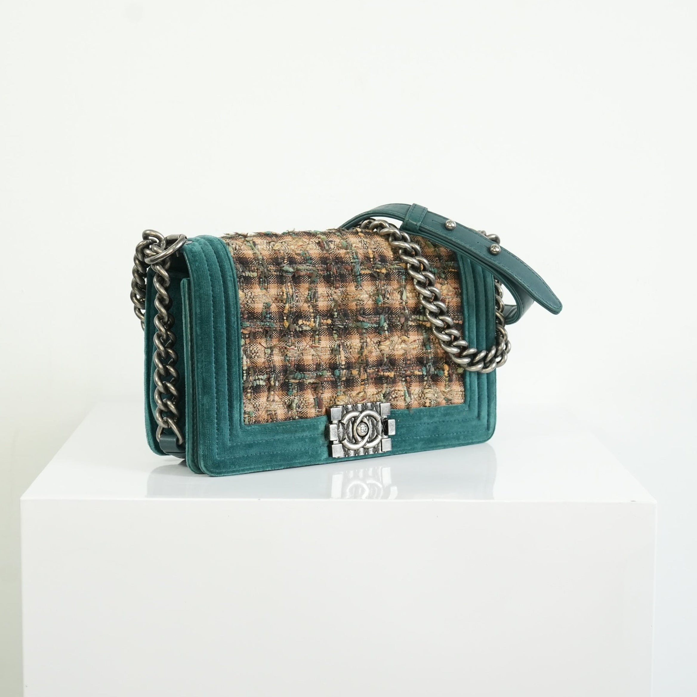 Chanel Paris-Edinburgh Tweed Boy Bag Green Velvet Trim