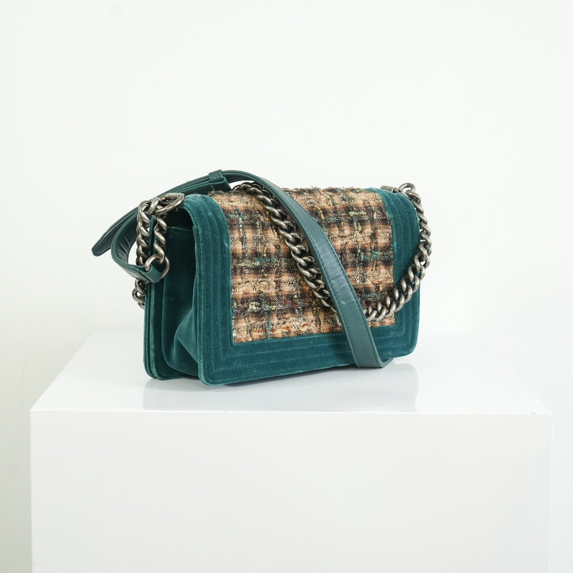 Chanel Paris-Edinburgh Tweed Boy Bag Green Velvet Trim