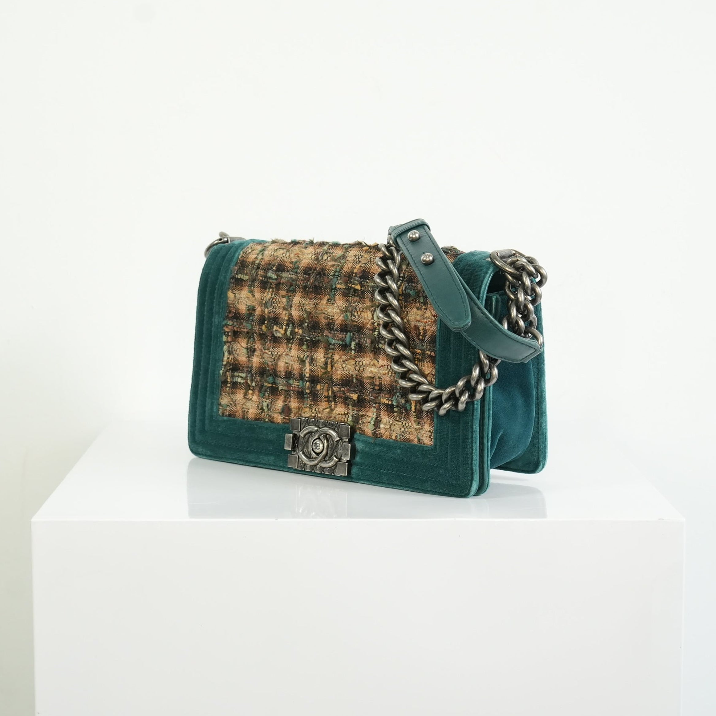 Chanel Paris-Edinburgh Tweed Boy Bag Green Velvet Trim