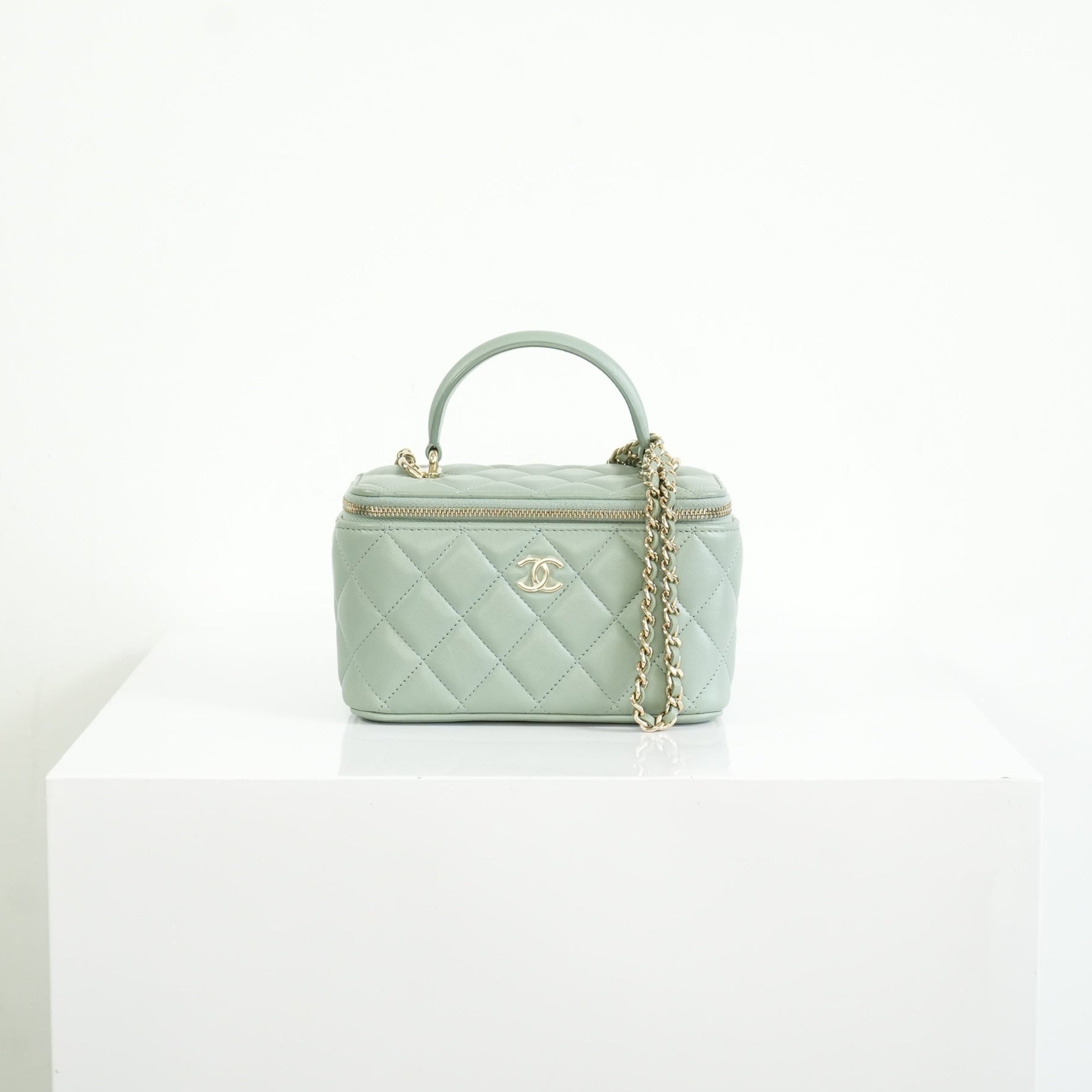 Chanel Top Handle Vanity Case Light Green with Chain, Full set