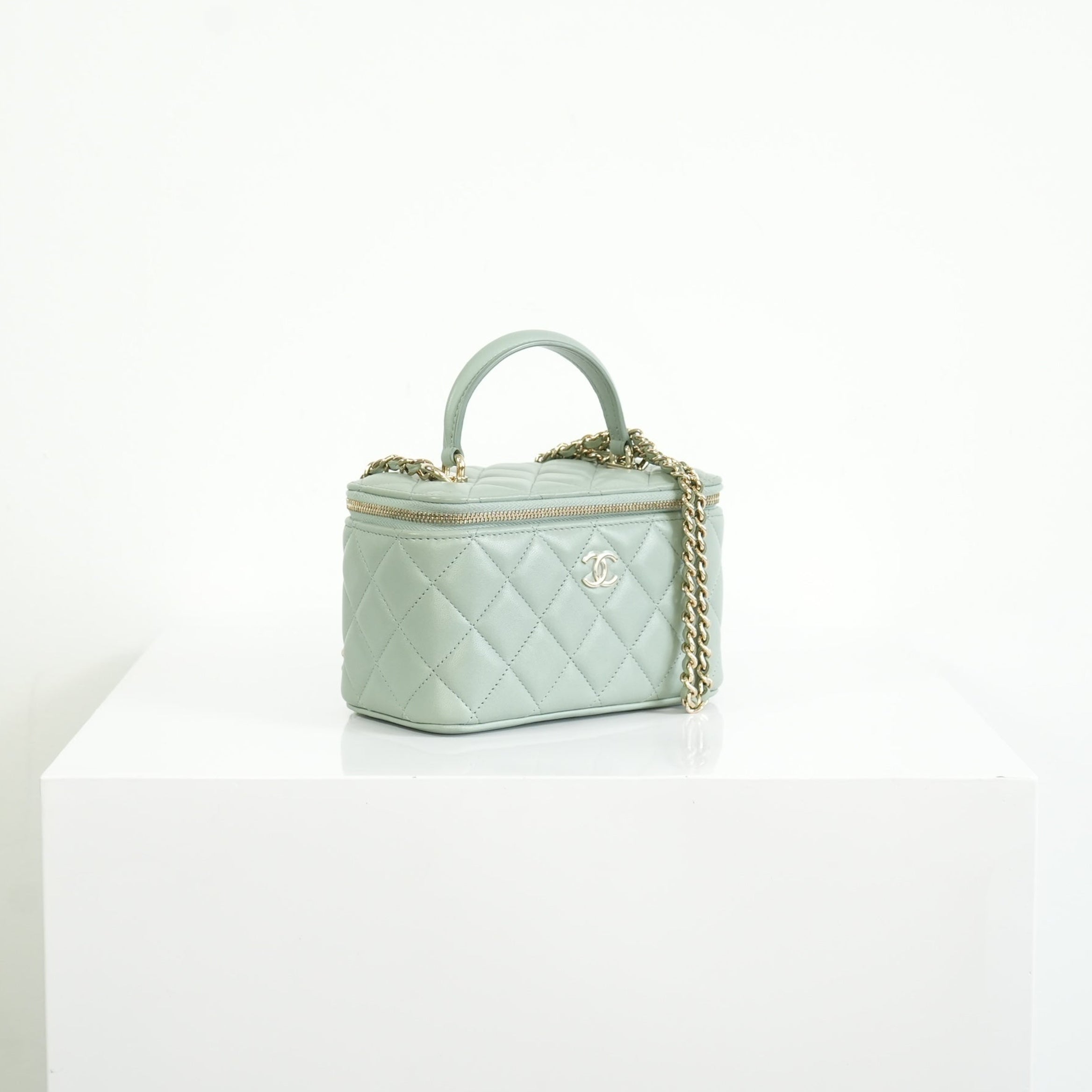 Chanel Top Handle Vanity Case Light Green with Chain, Full set
