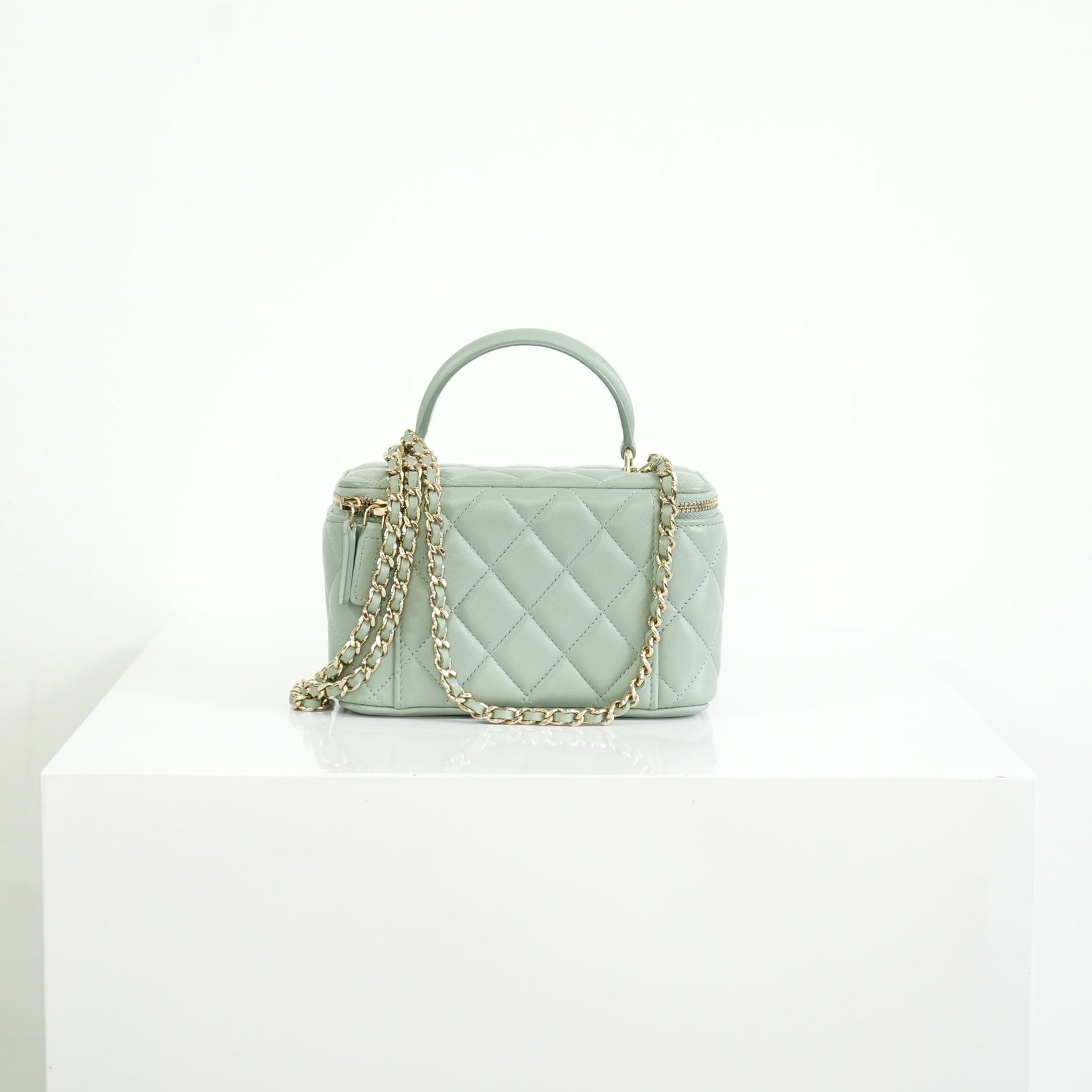 Chanel Top Handle Vanity Case Light Green with Chain, Full set