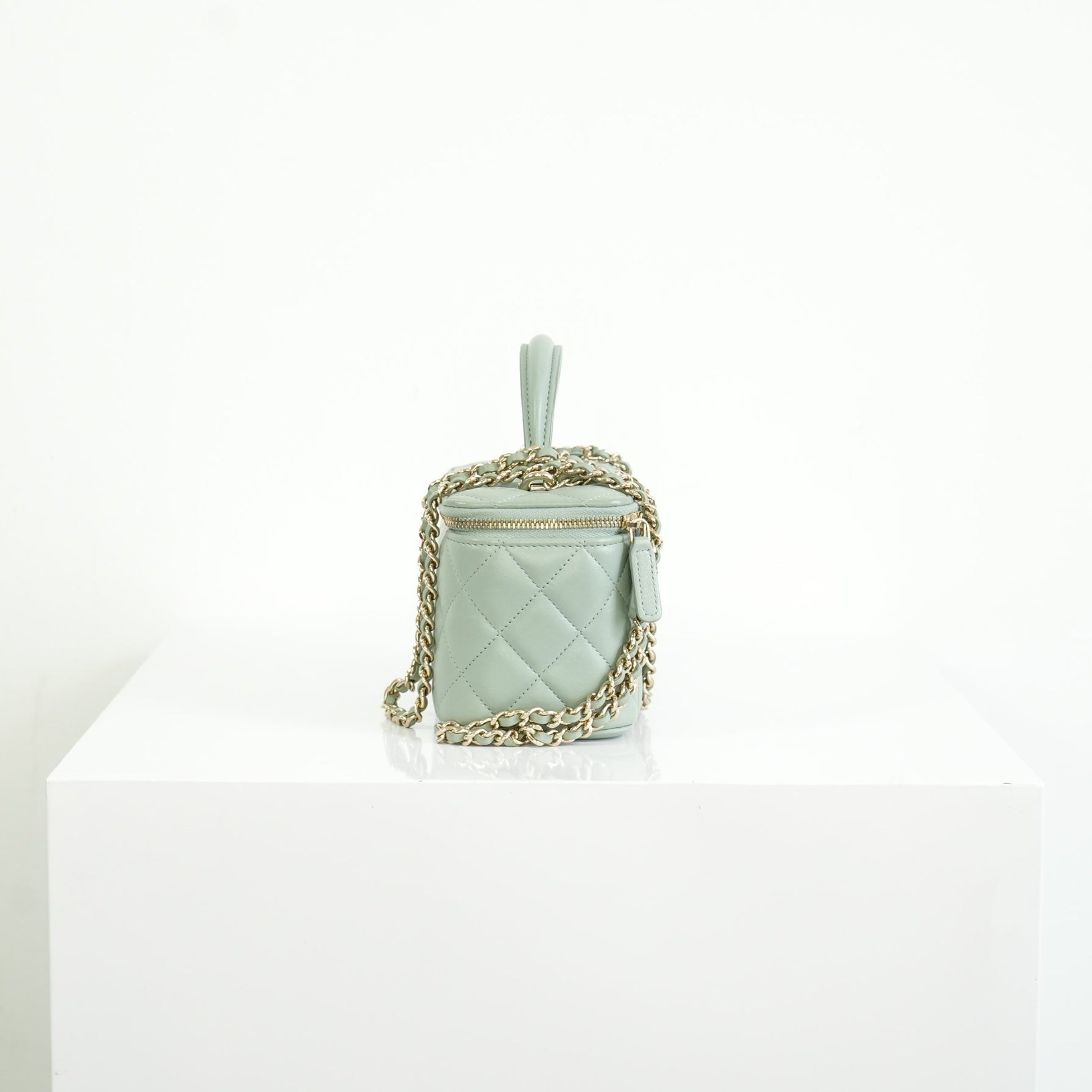 Chanel Top Handle Vanity Case Light Green with Chain, Full set