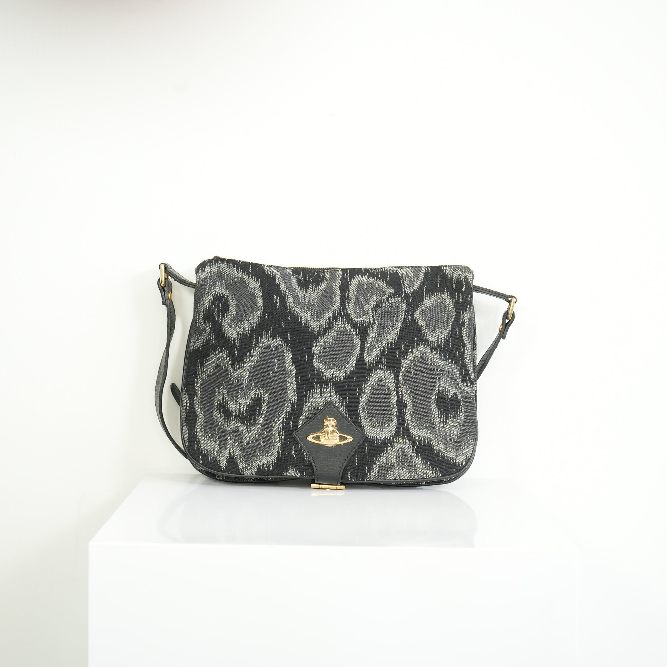 Vivienne Westwood Leather Prominent Leopard Print Pattern Messenger Bag