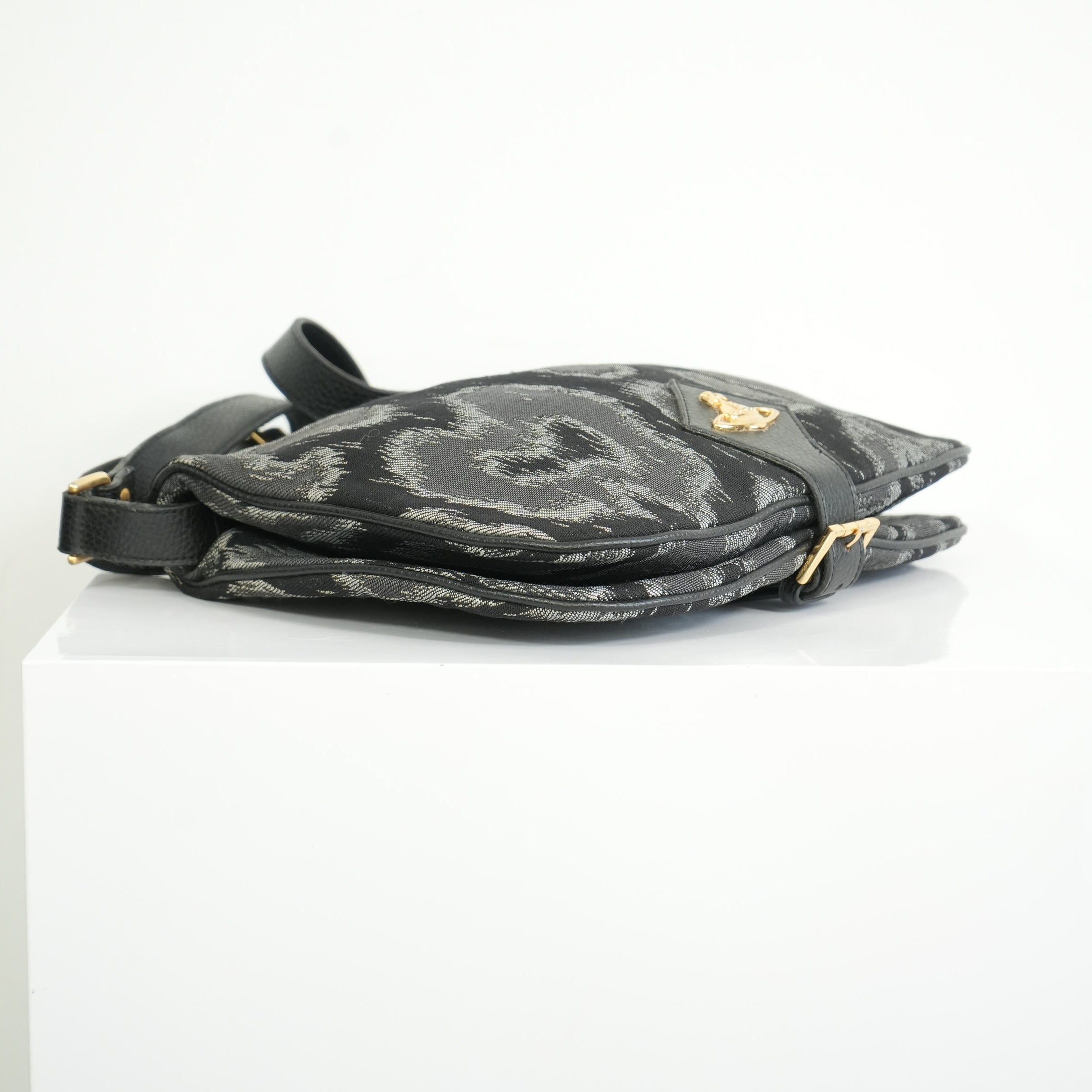 Vivienne Westwood Leather Prominent Leopard Print Pattern Messenger Bag