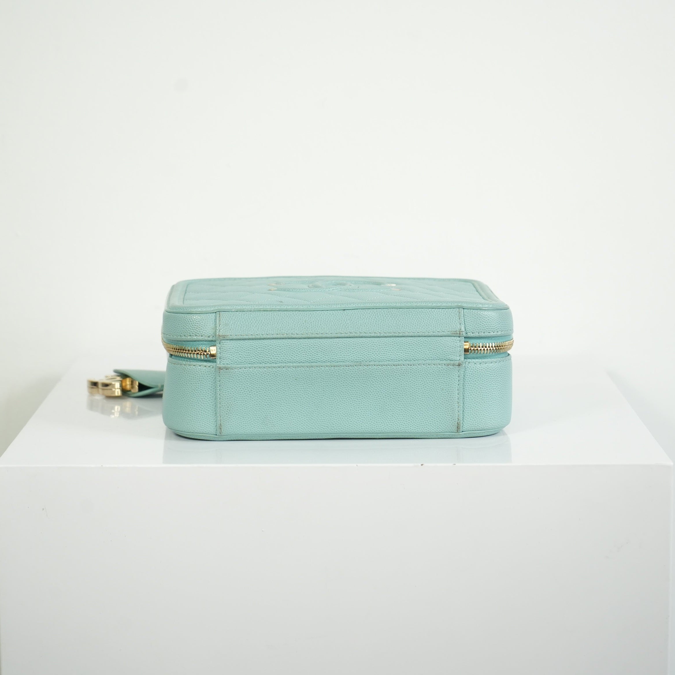 Chanel CC Filigree Light Blue Caviar Quilted Leather Vanity Case