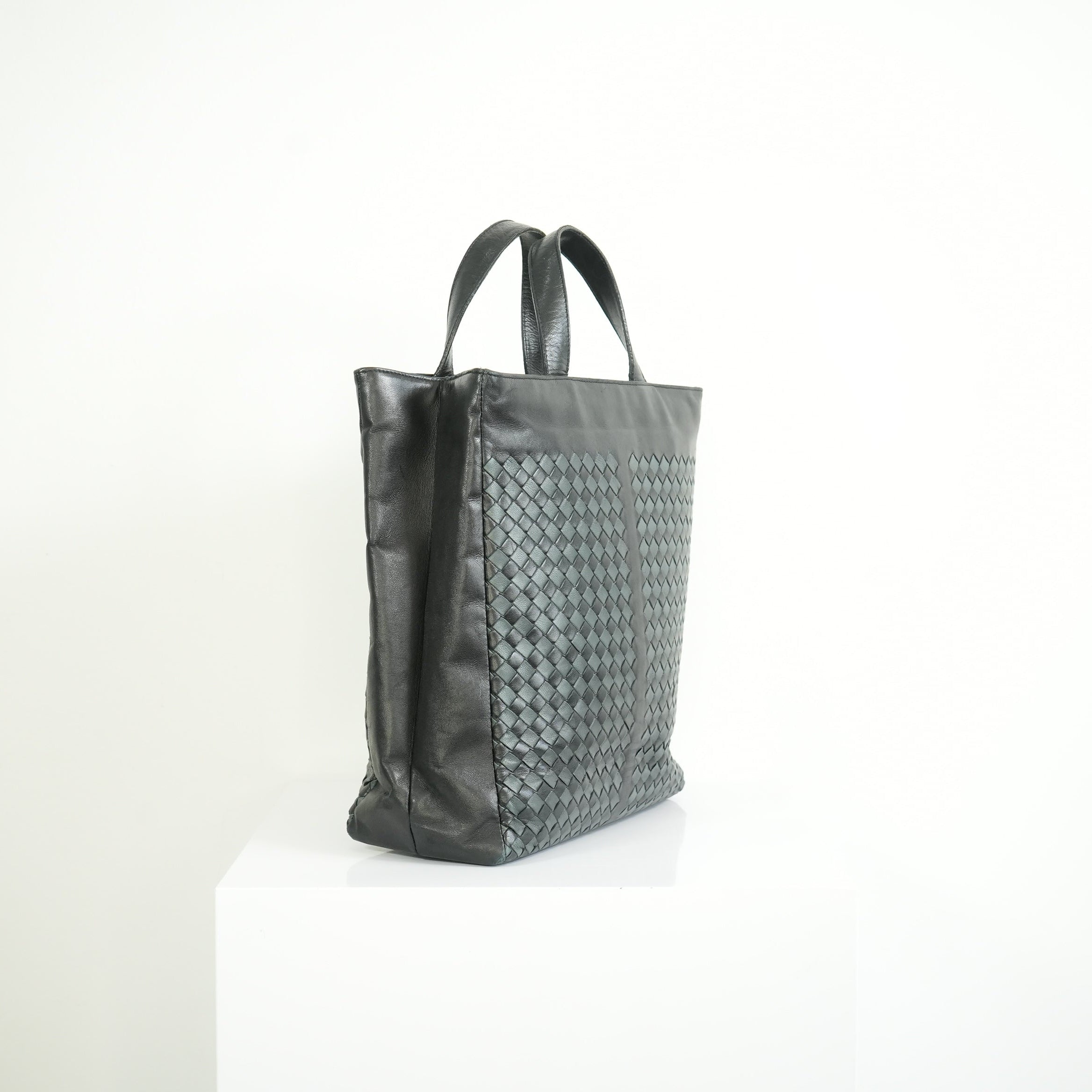 Bottega Veneta Intrecciato Black and Grey Leather Tote Bag