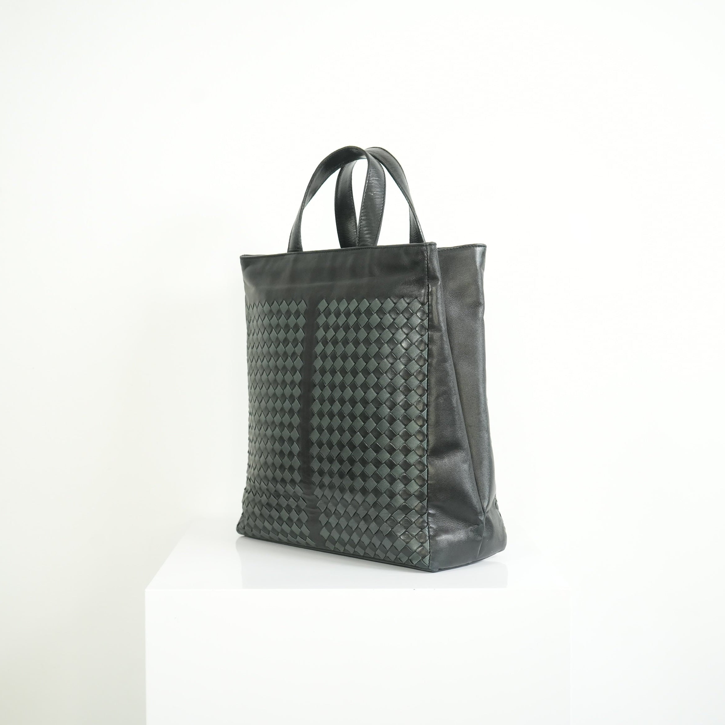 Bottega Veneta Intrecciato Black and Grey Leather Tote Bag
