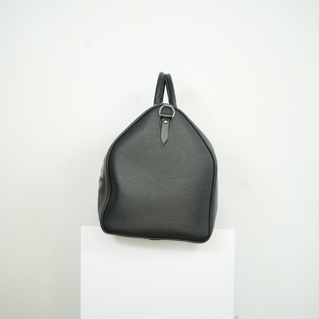 Louis Vuitton Epi Supreme Black Keepall Bando with dust bag