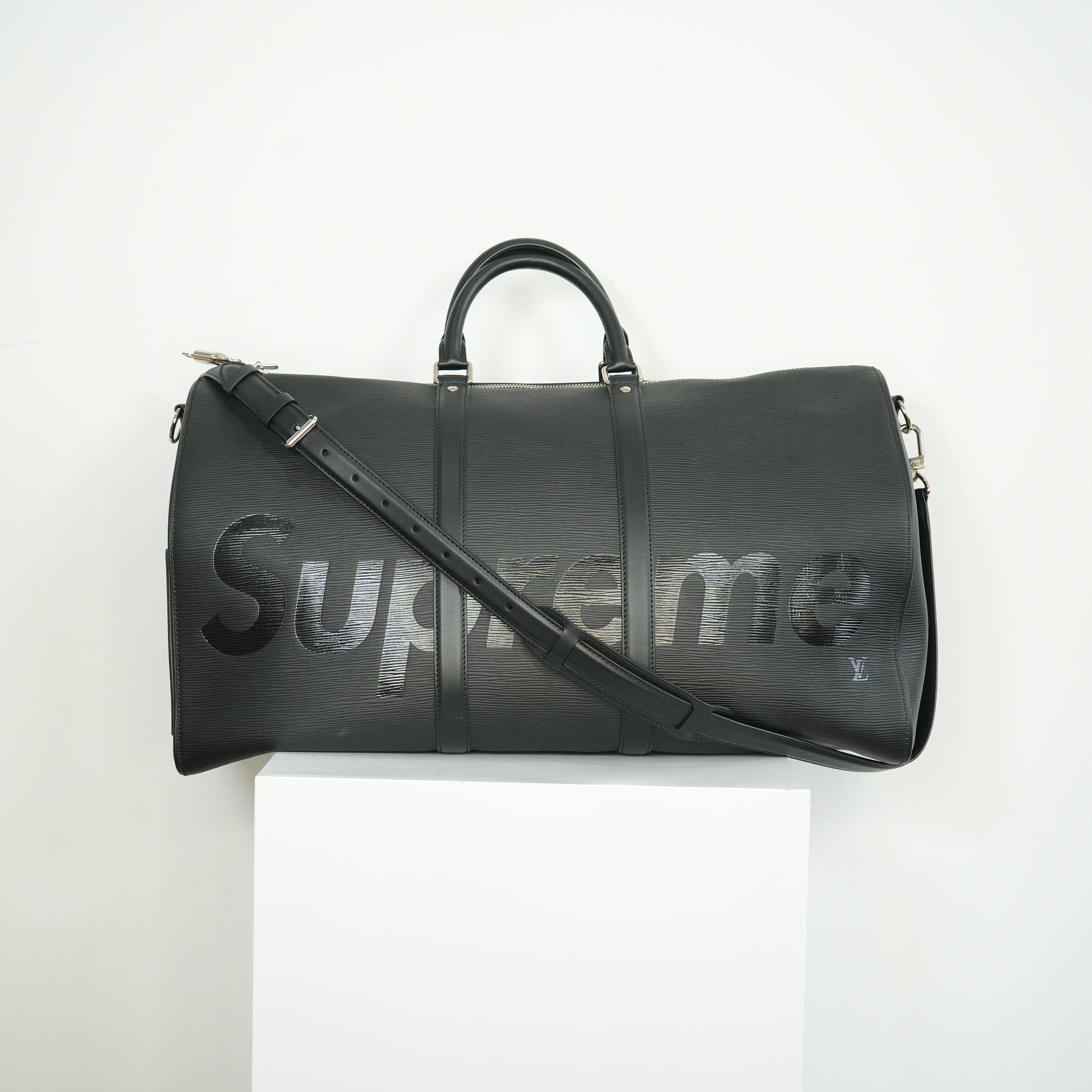 Louis Vuitton Epi Supreme Black Keepall Bando with dust bag