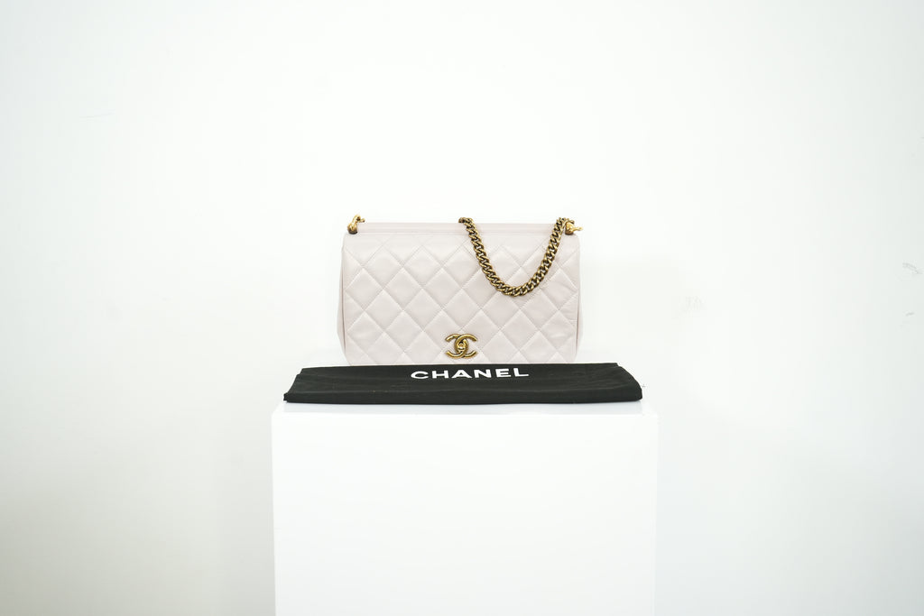 Chanel White Quilted Leather Shoulder Bag