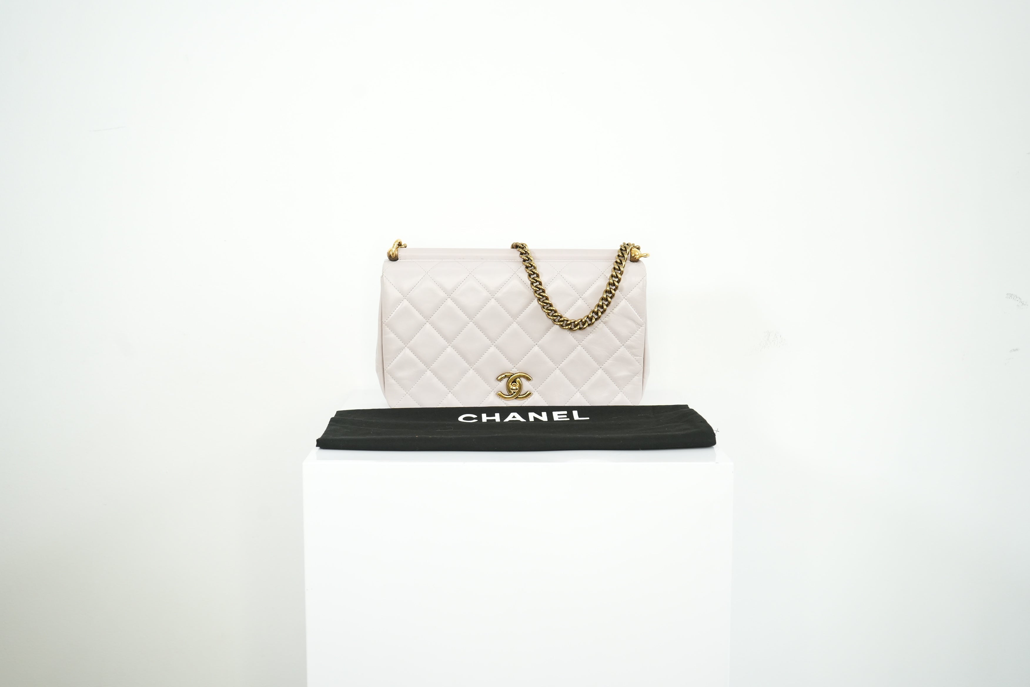 Chanel White Quilted Leather Shoulder Bag