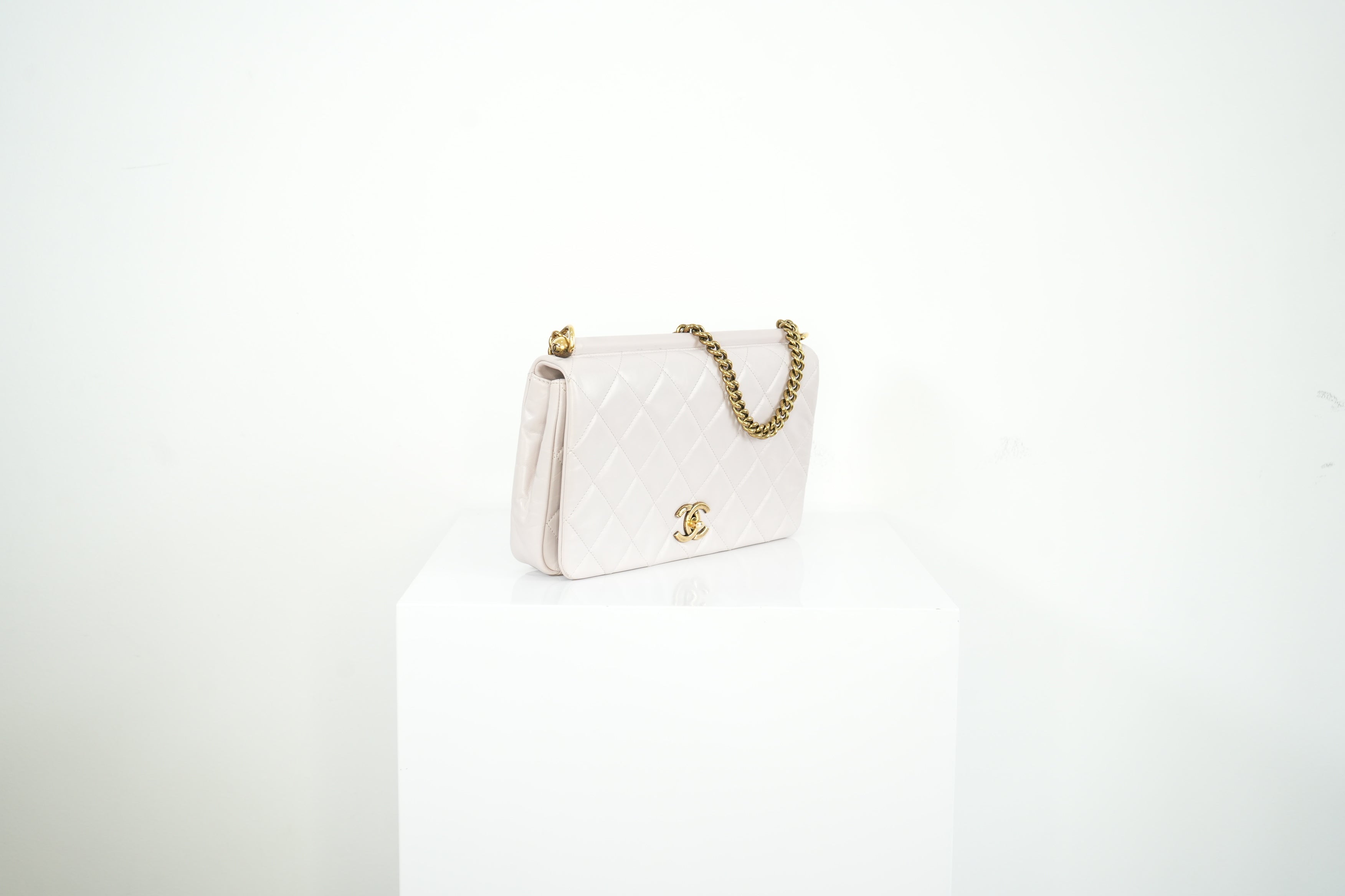 Chanel White Quilted Leather Shoulder Bag