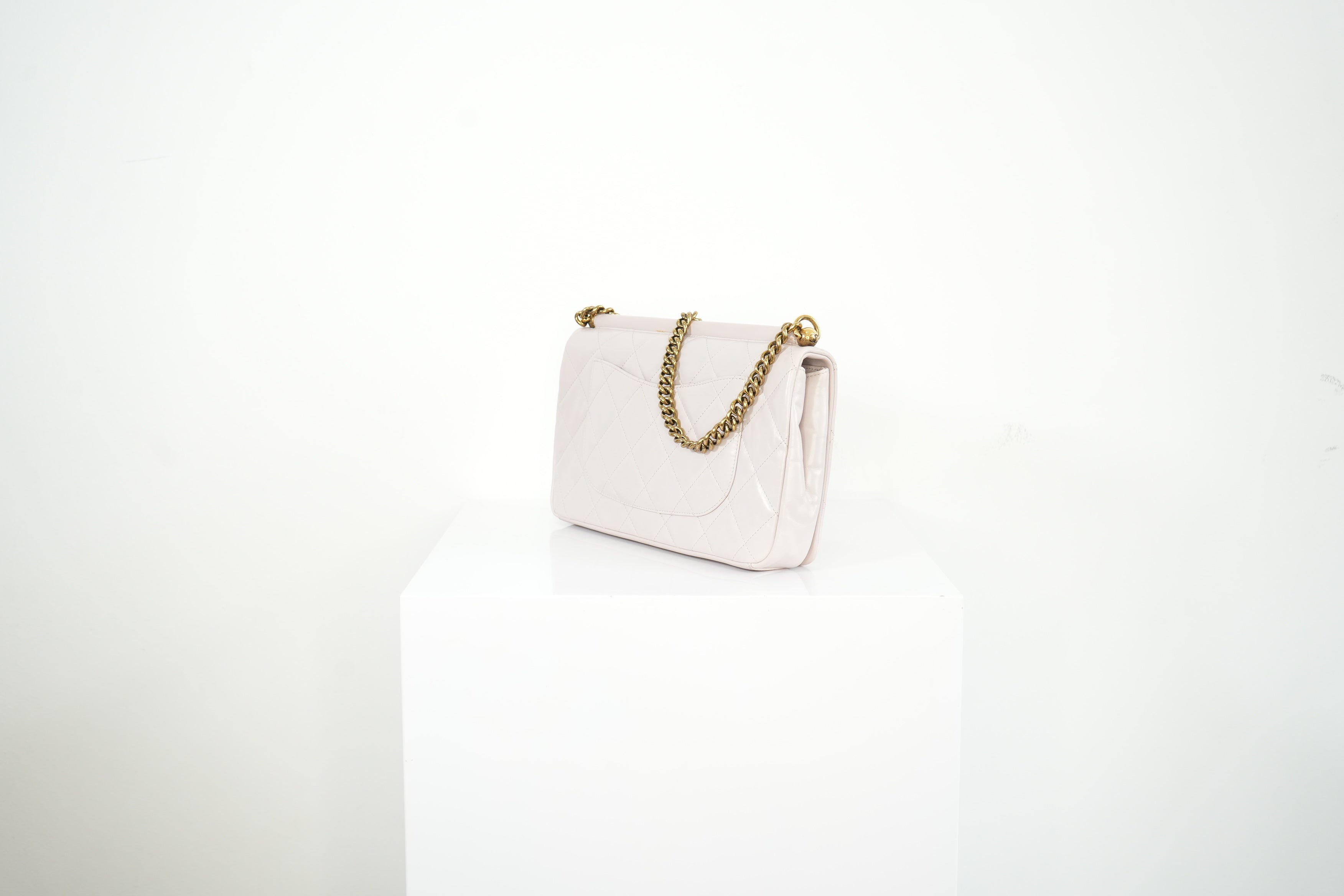 Chanel White Quilted Leather Shoulder Bag