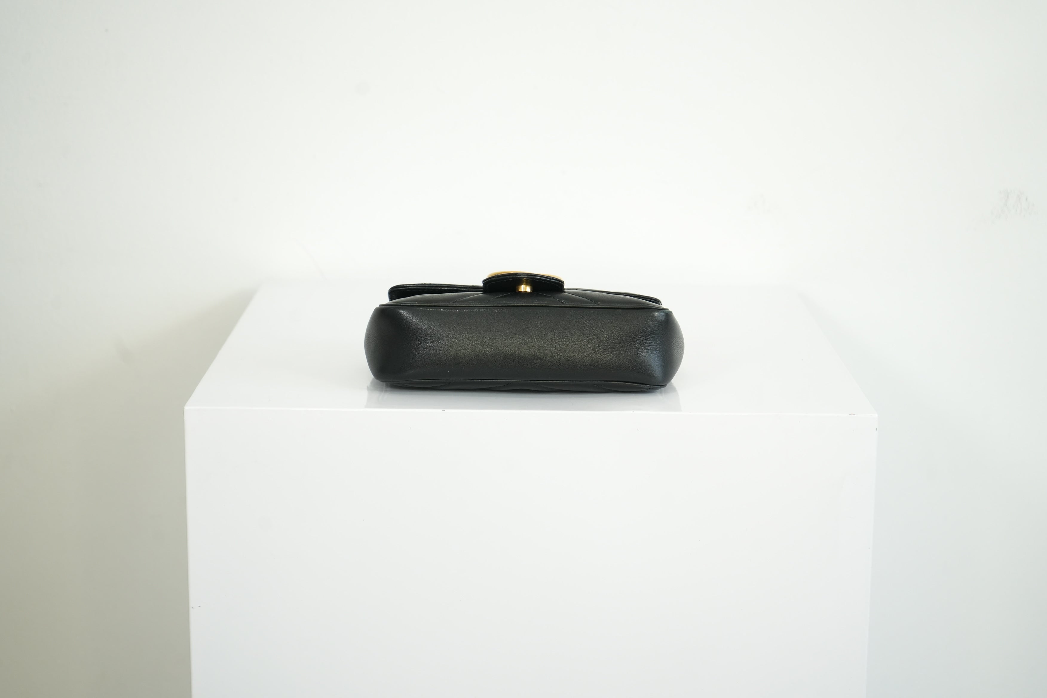 Gucci GG Marmont Matelasse Mini Chain Wallet (full set)