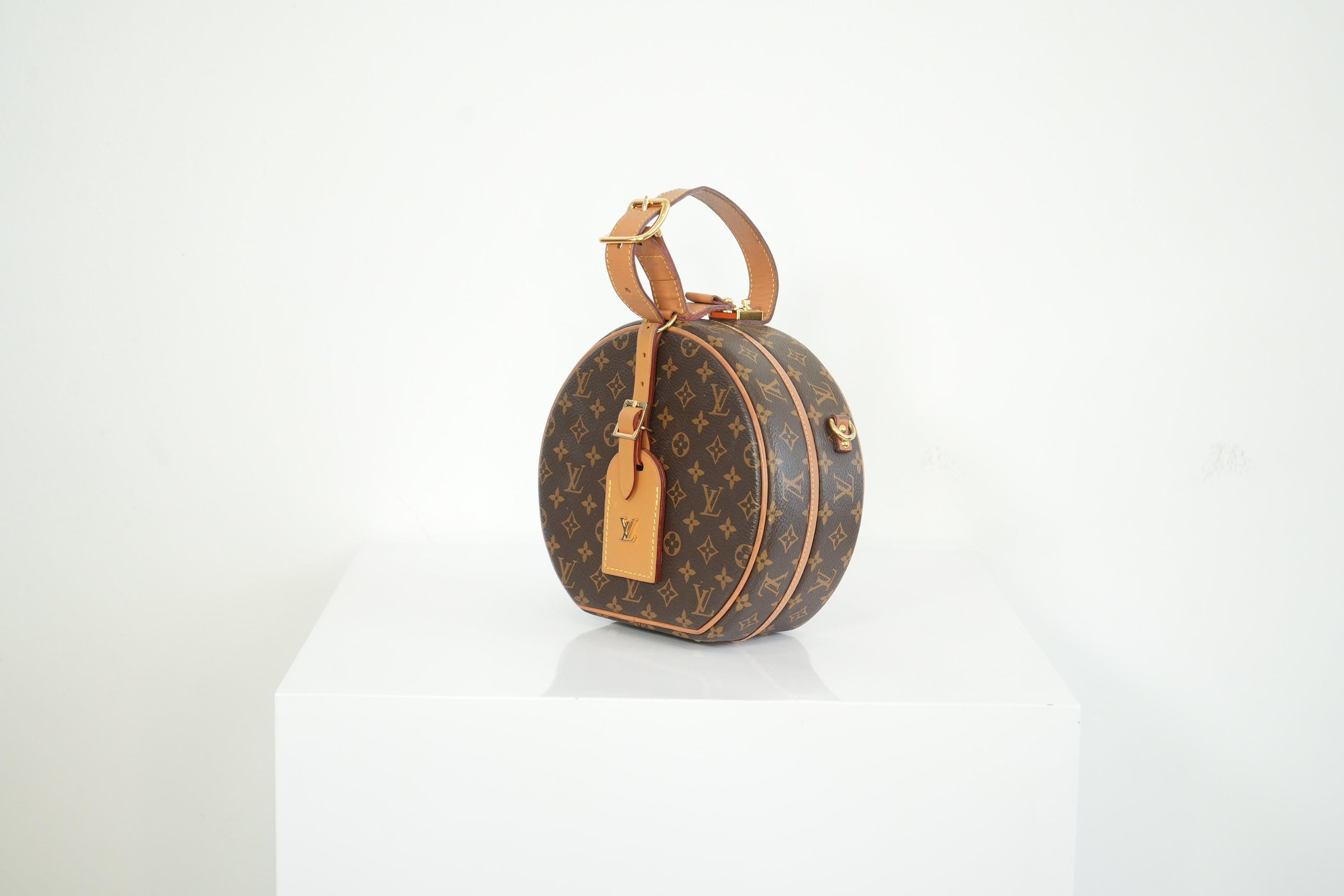 Louis Vuitton Petite Boite Chapeau
