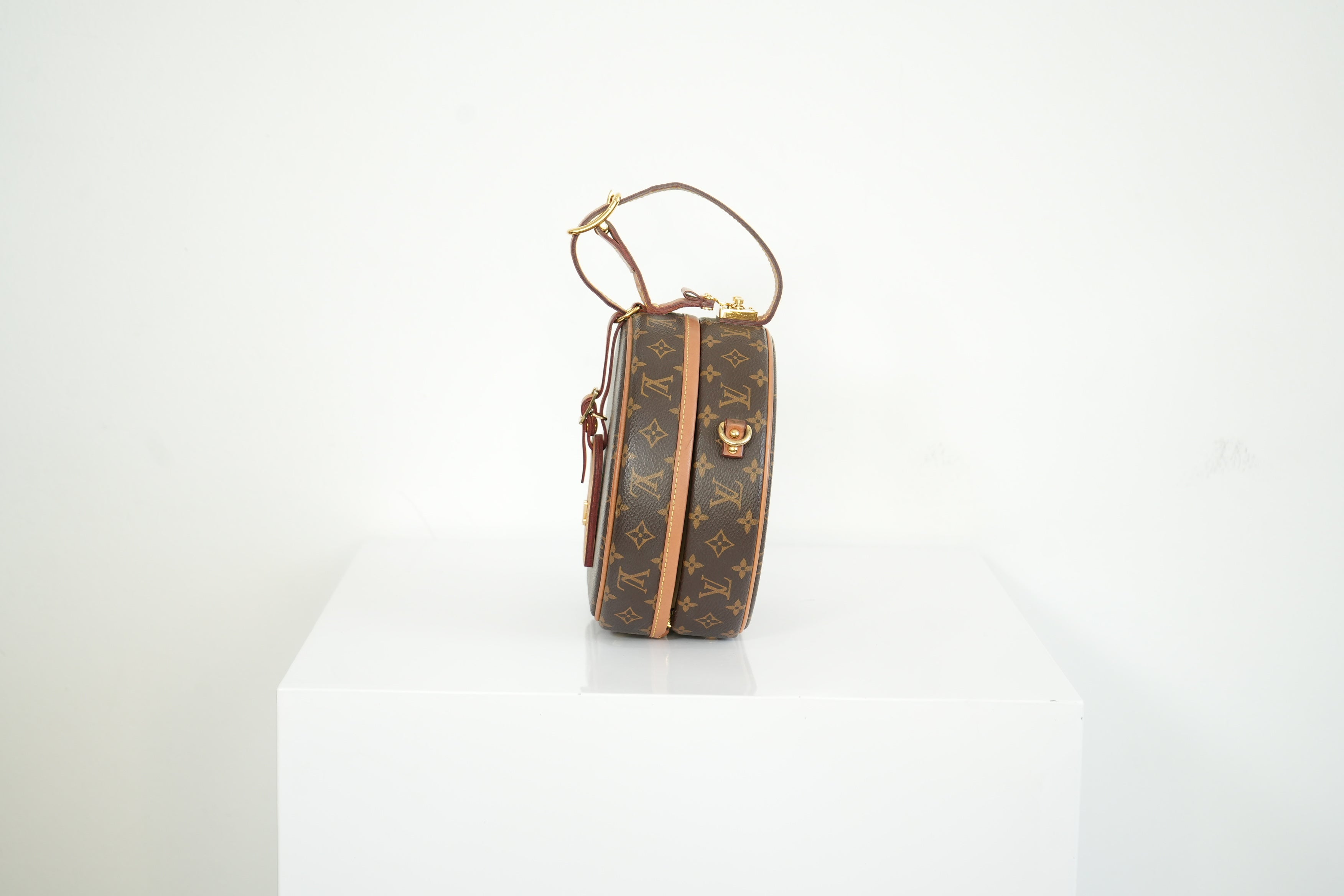 Louis Vuitton Petite Boite Chapeau