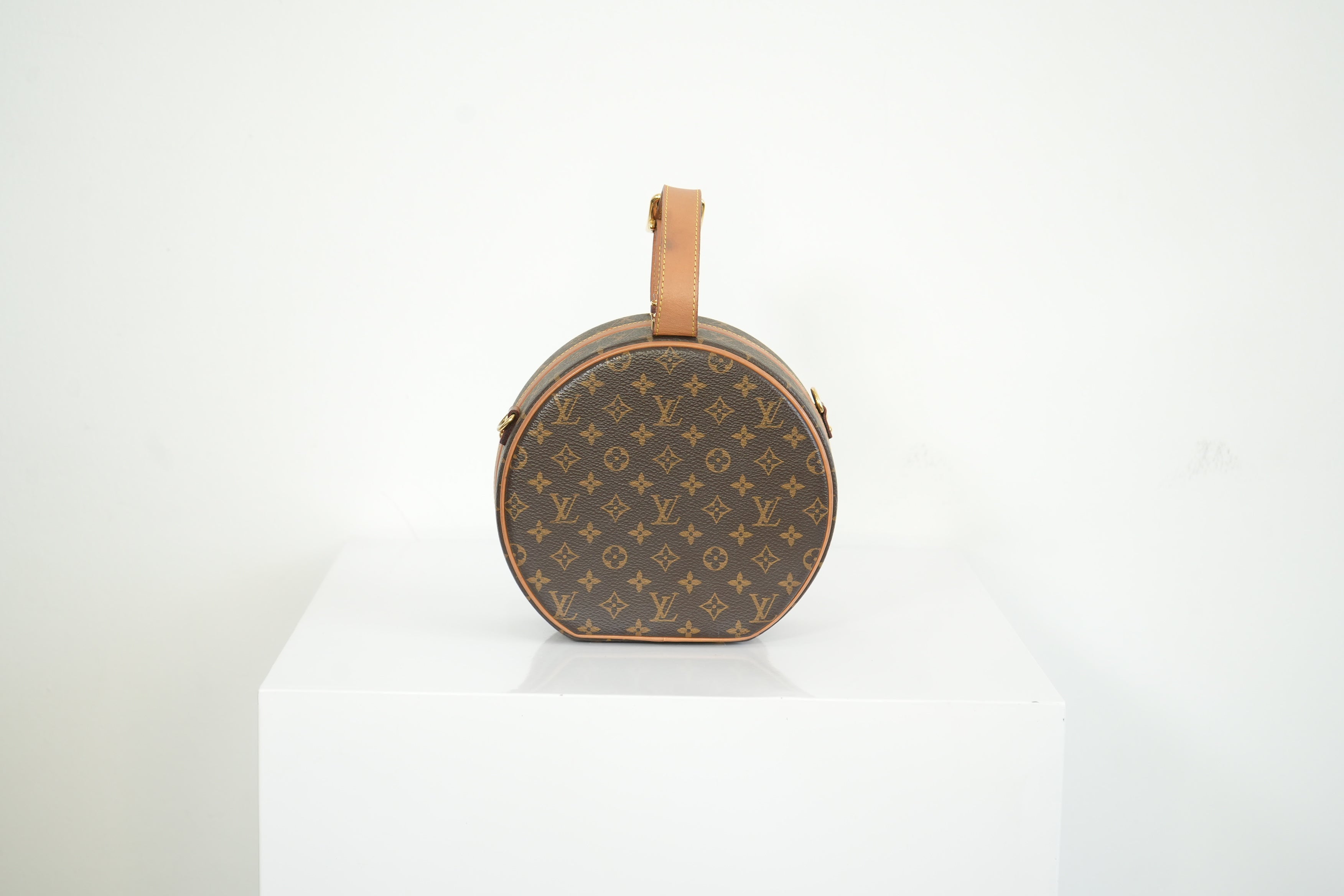 Louis Vuitton Petite Boite Chapeau