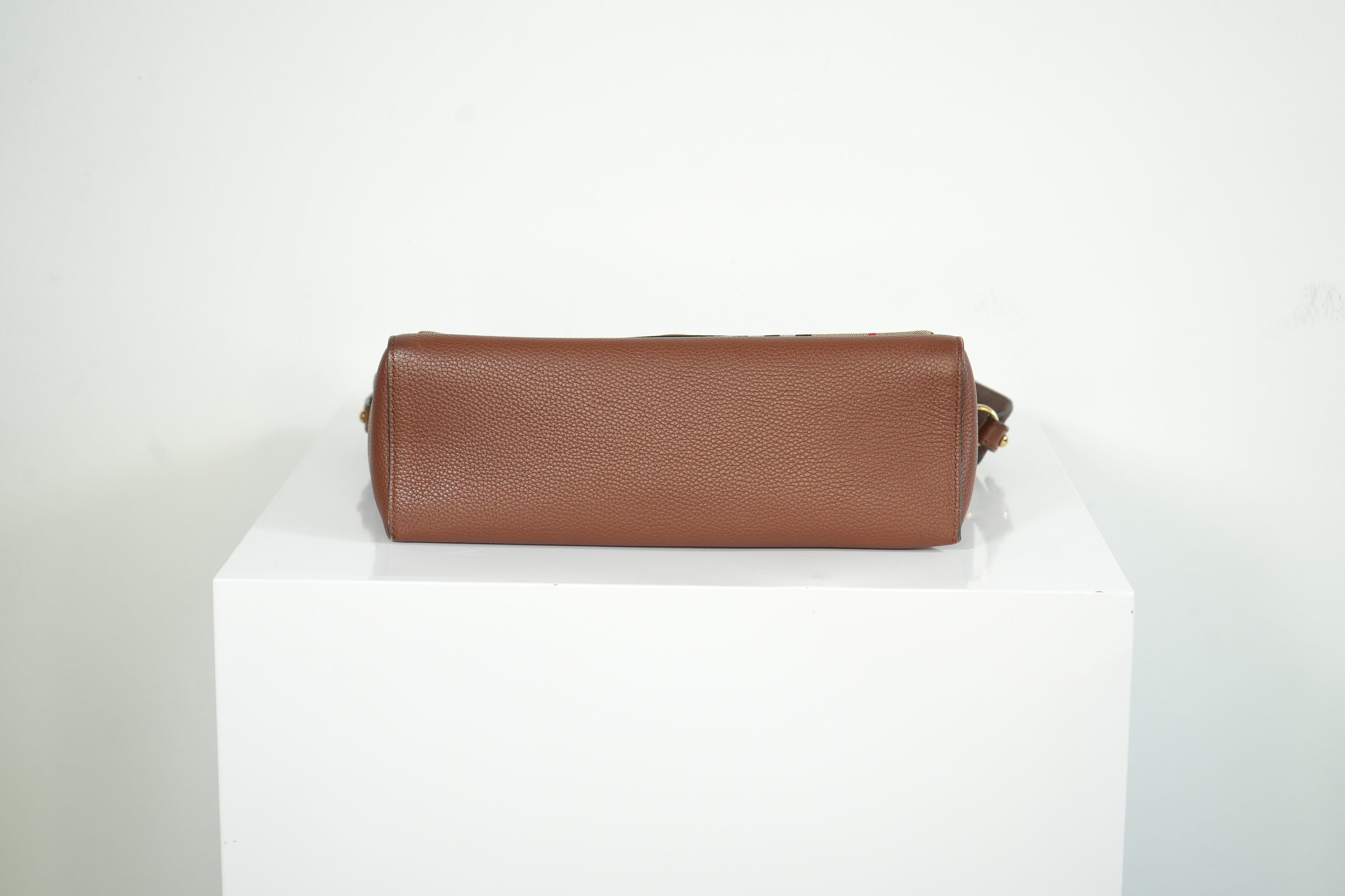 Burberry Tan Calfskin Vintage check note