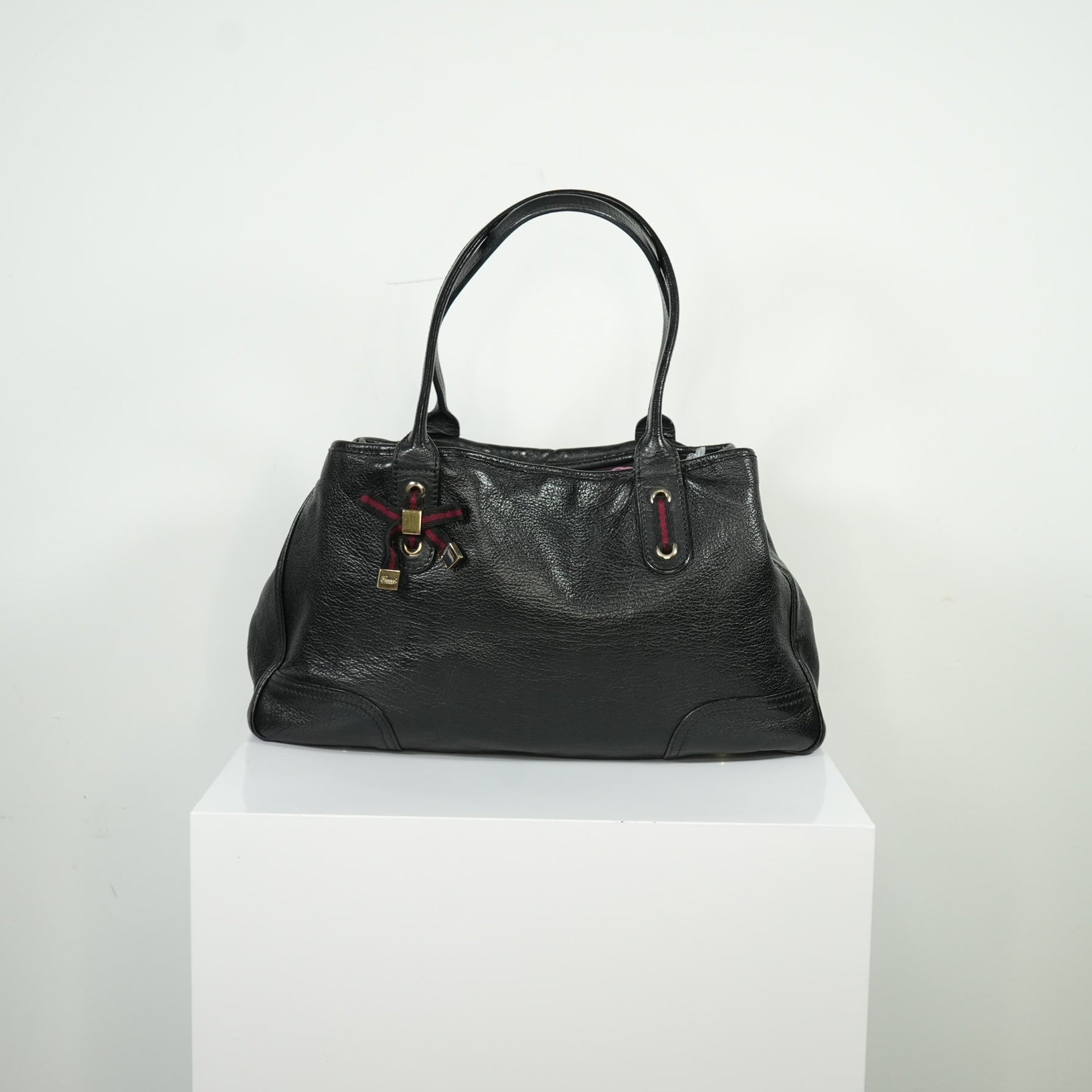 Gucci Black Leather Princy Shoulder Bag