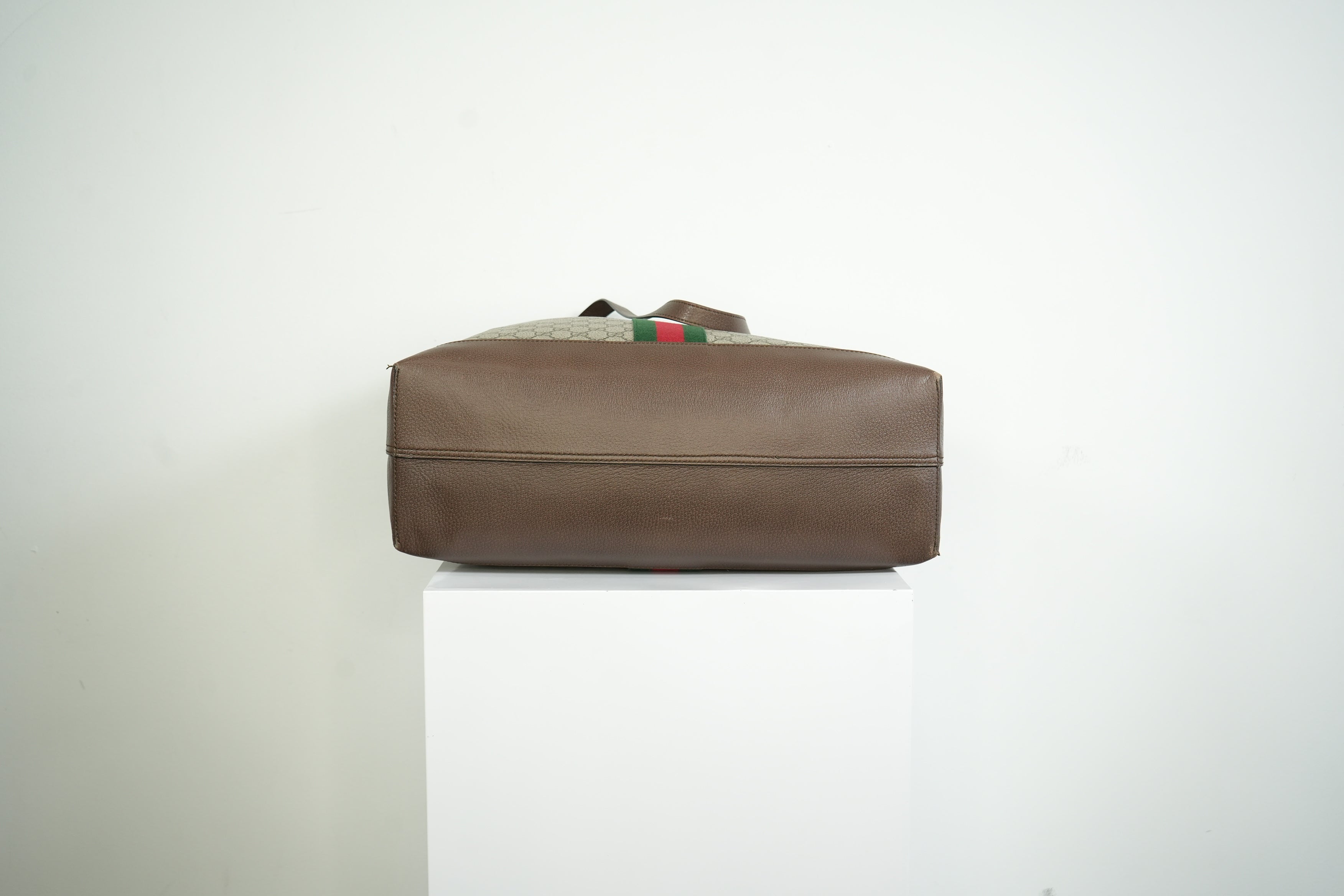 Gucci Canvas Supreme Large Tote