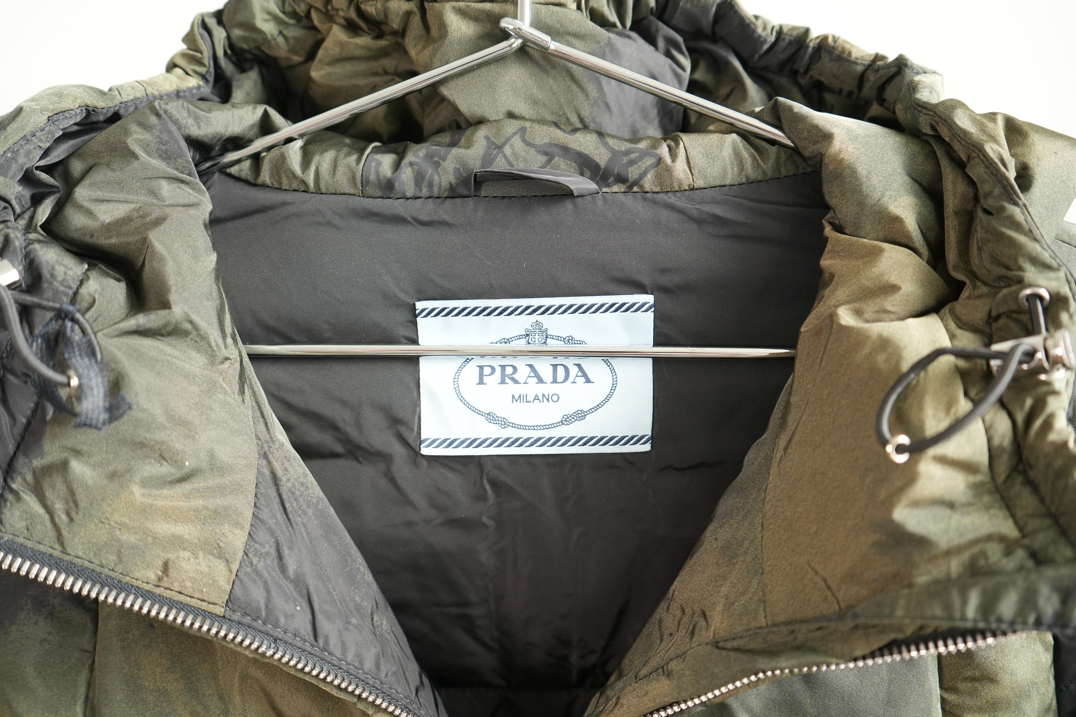 Prada Floral Camouflage Down Hooded Full Zip Puffer Jacket Size 38