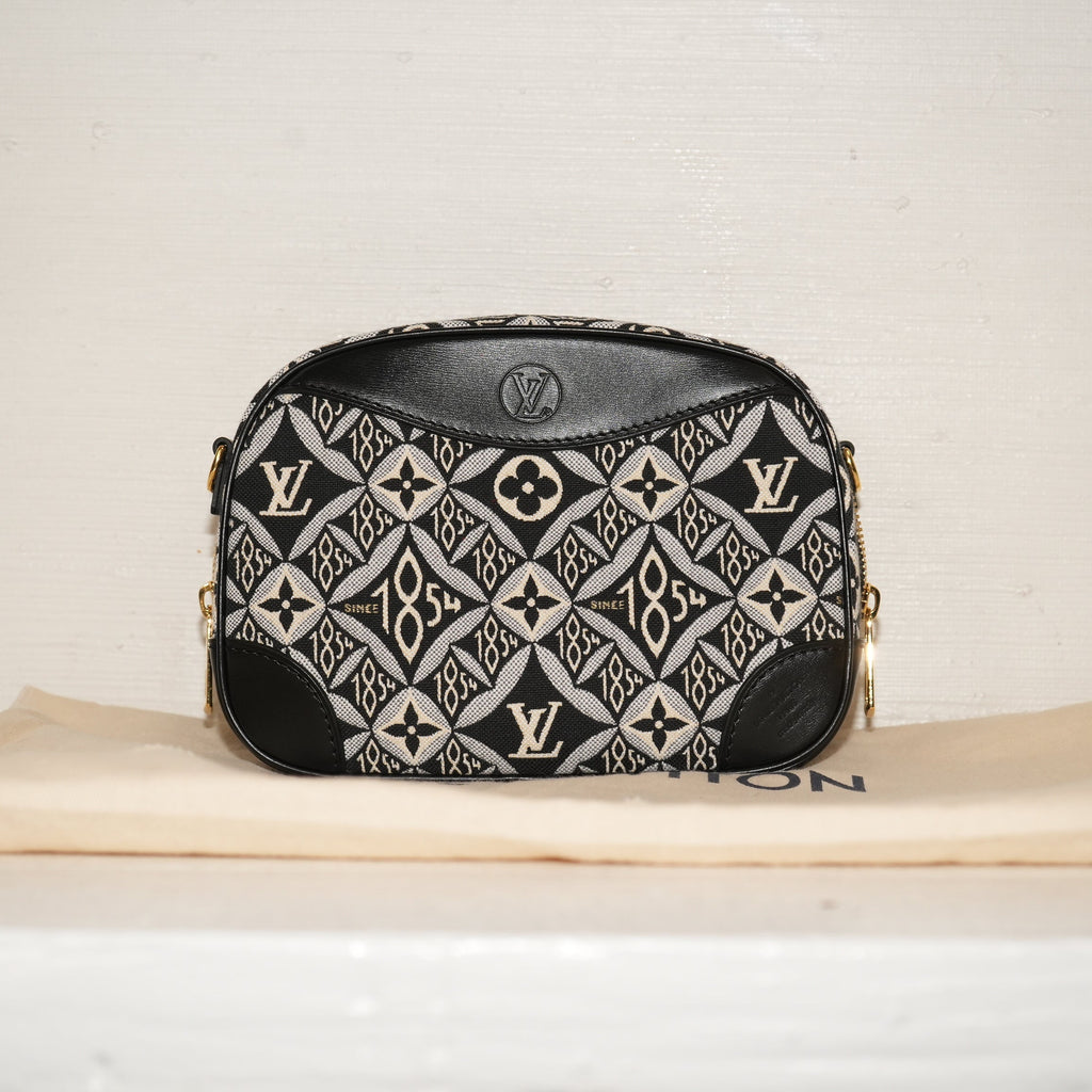 SF EXCLUSIVES: Louis Vuitton Deauville Mini Bag Since 1954