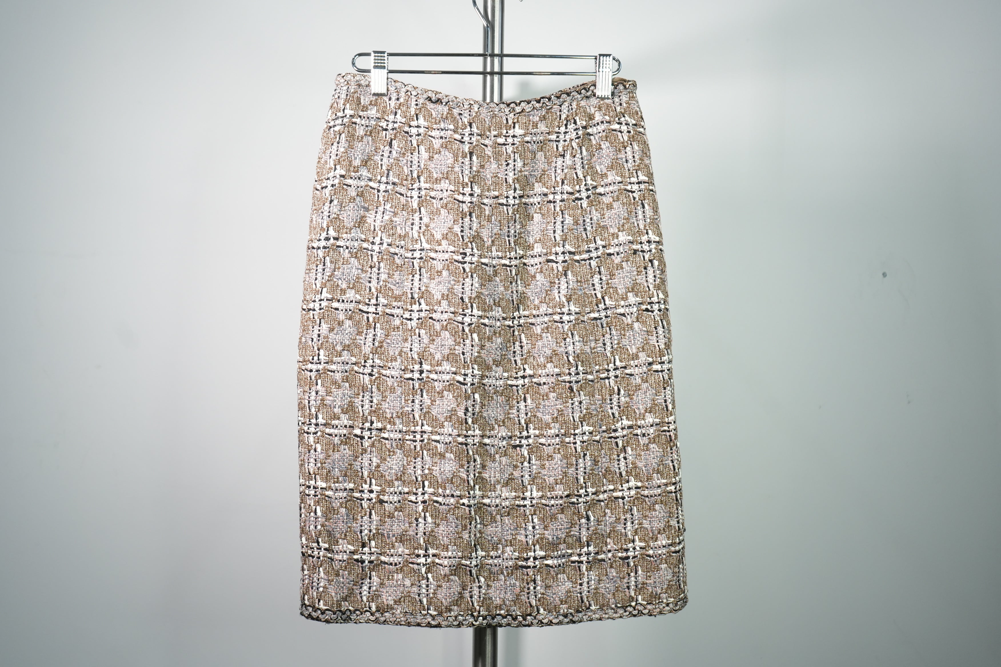Vintage Chanel Fantasy Tweed A-Line Skirt Beige Cream Size 38