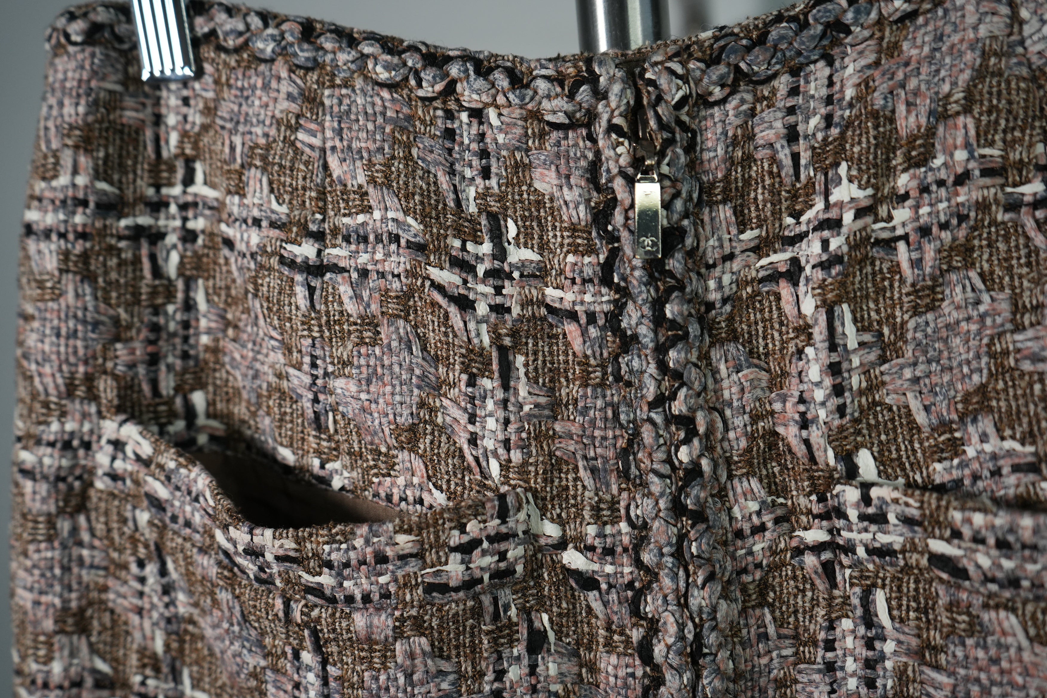 Vintage Chanel Fantasy Tweed A-Line Skirt Beige Cream Size 38