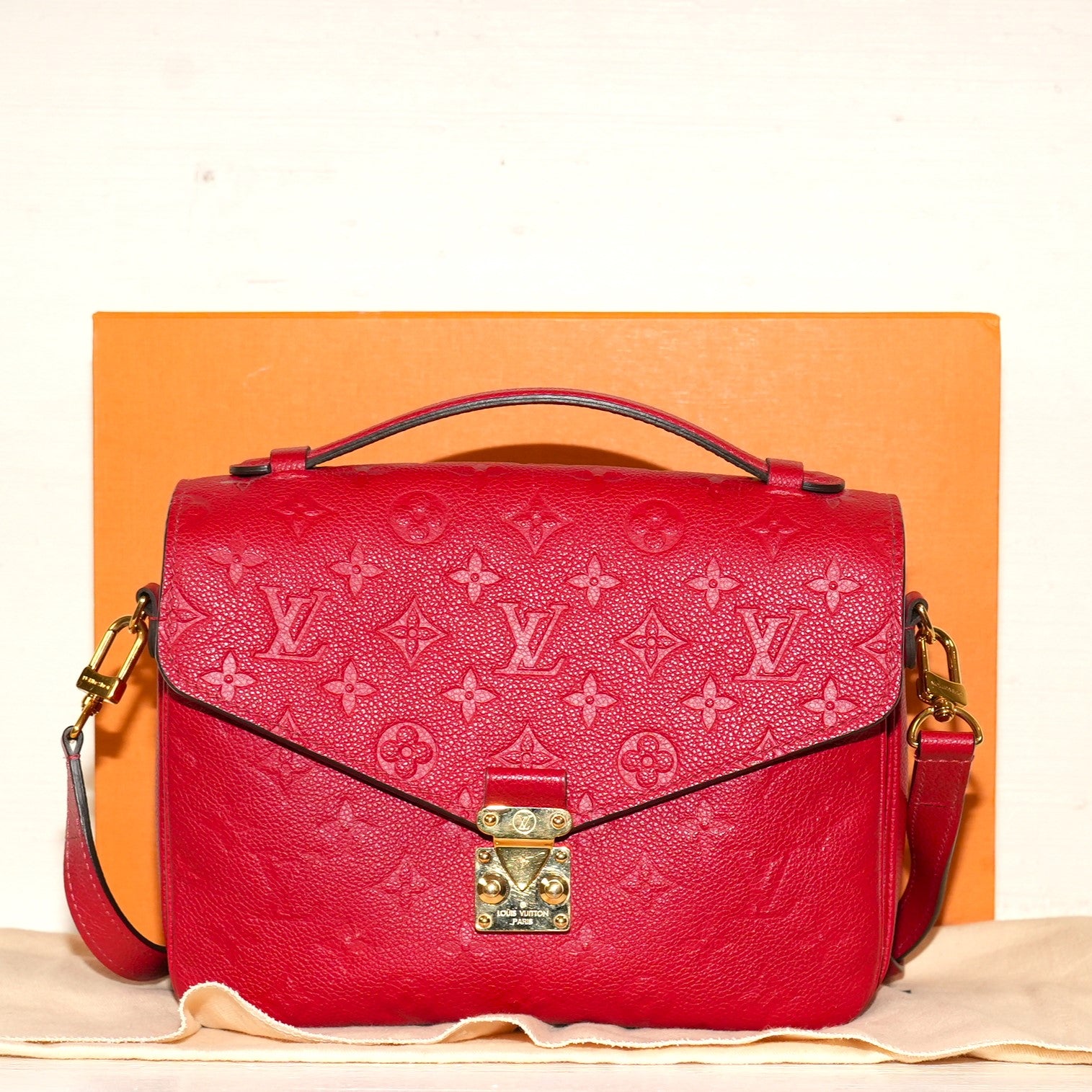 SF EXCLUSIVE: Louis Vuitton Pochette Métis Red Monogram Empreinte Leather Bag