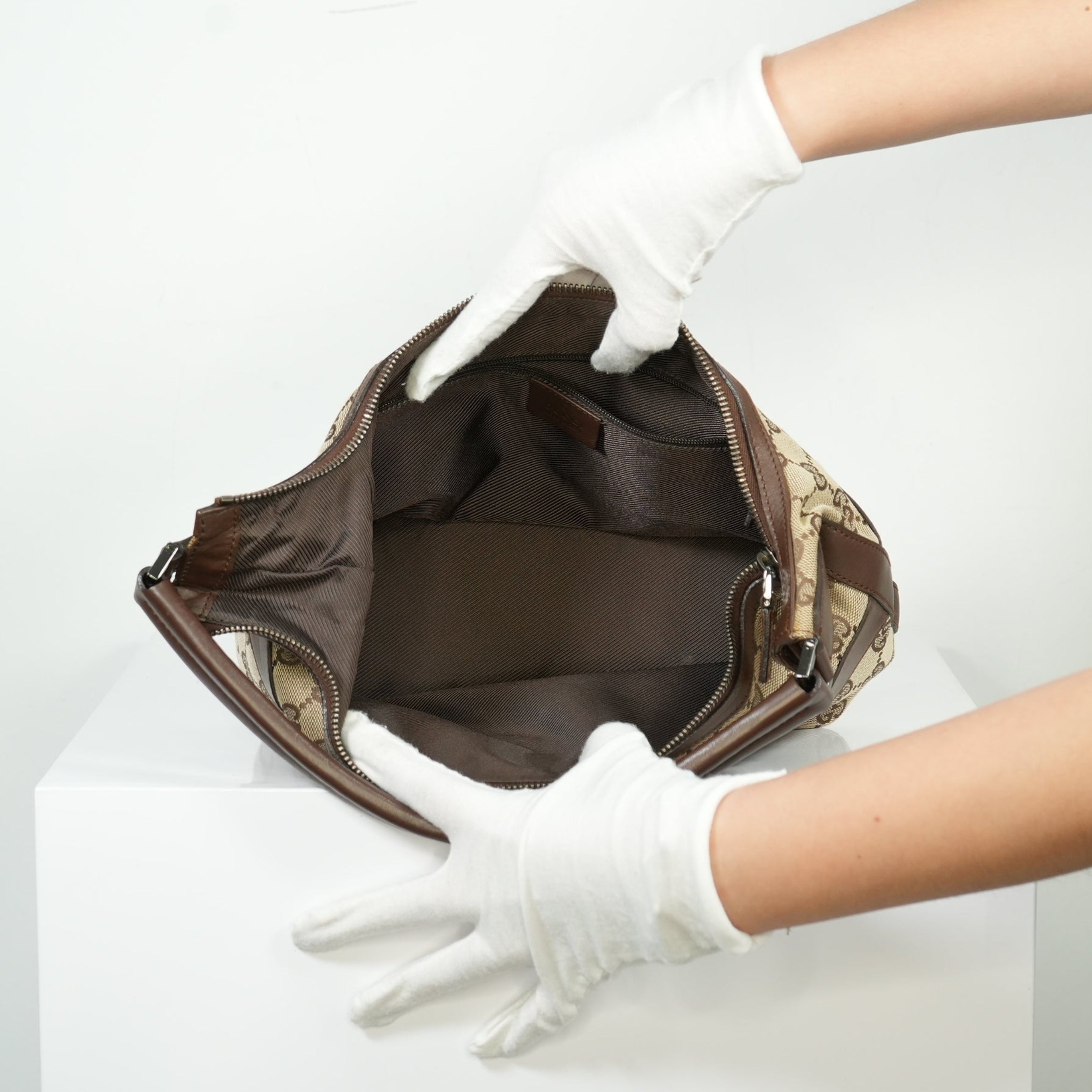 Gucci Beige GG Canvas Shoulder Bag