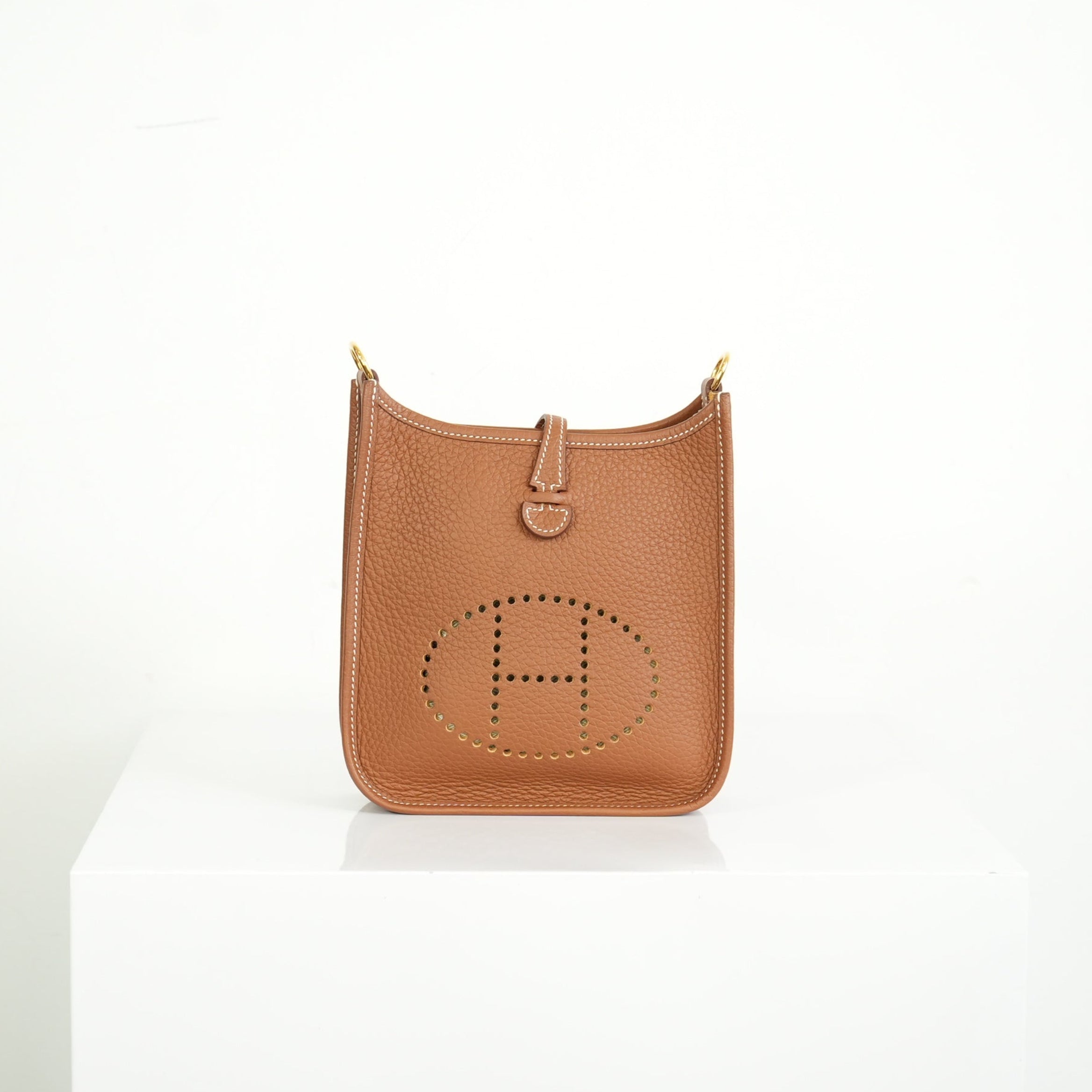 Hermes Gold Clemence Evelyne 16 Amazone Bag