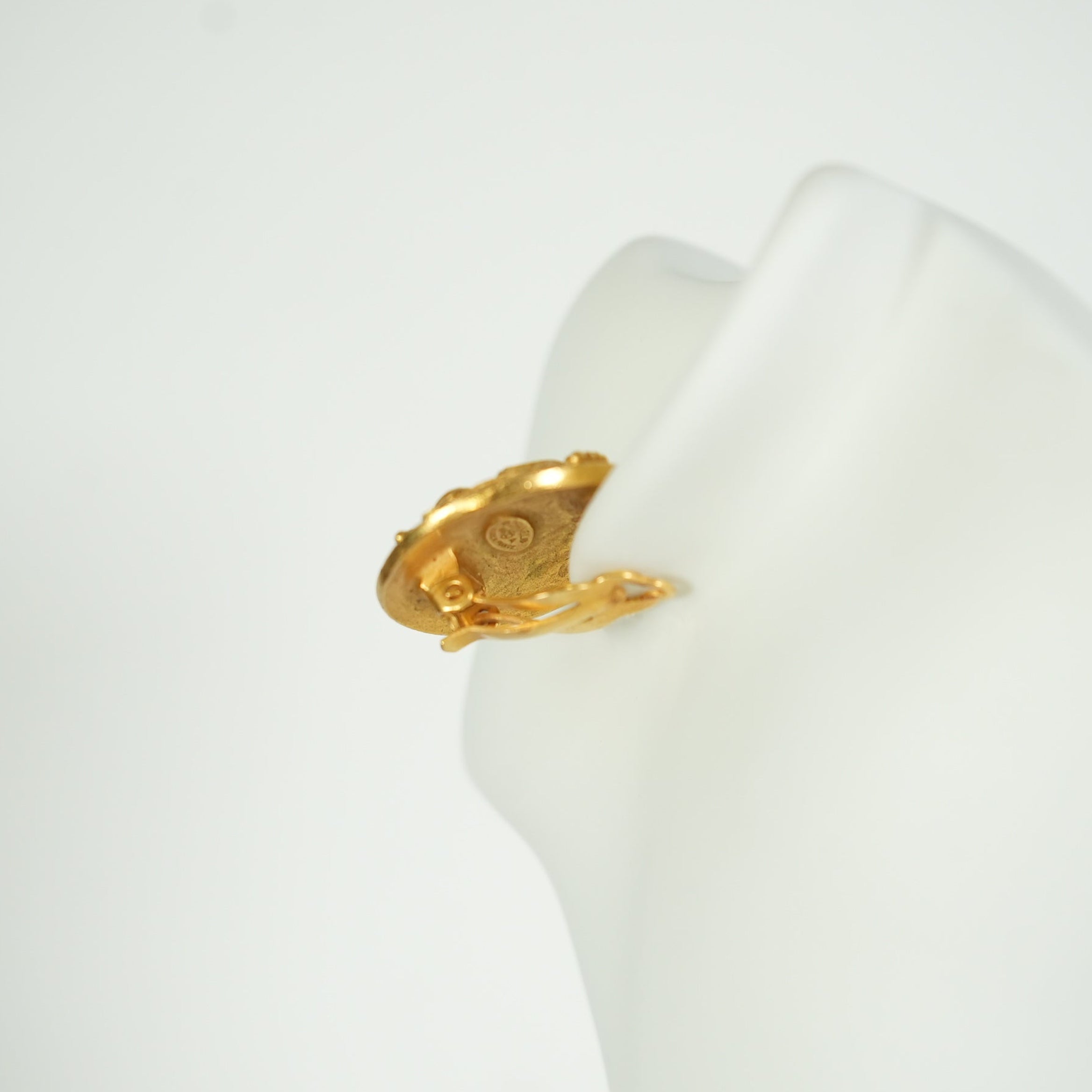 Chanel CC Logo Gold-Plated Clip On Earrings