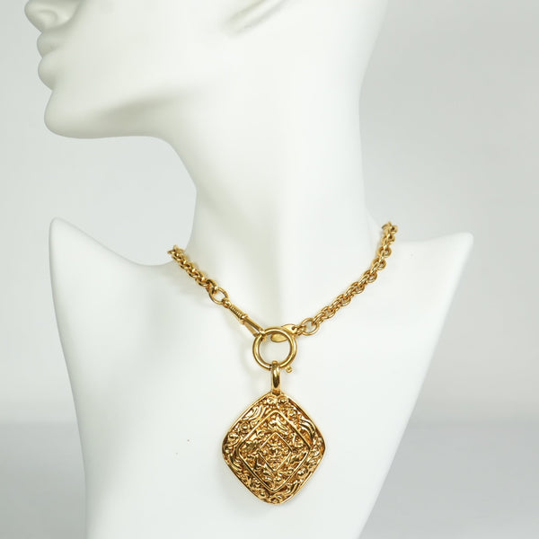 Chanel Vintage Diamond-Shaped Pendant Intricate Embossed Datailing Necklace