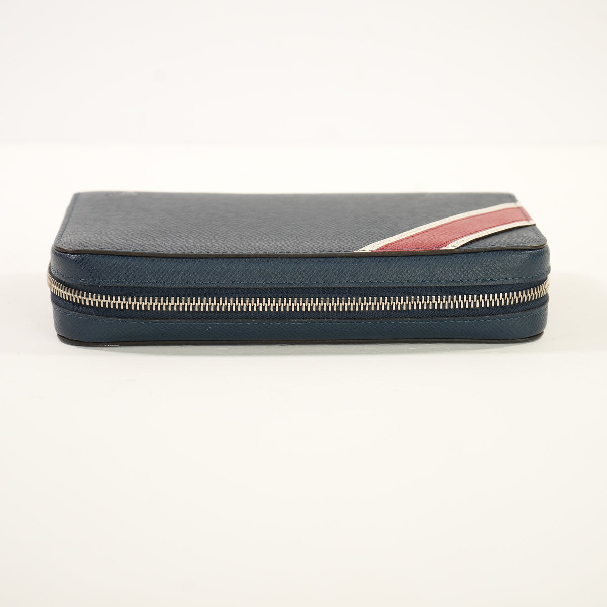 Louis Vuitton Taiga Zippy XL Wallet in Marine Blue with red & white stripe( Full Set)