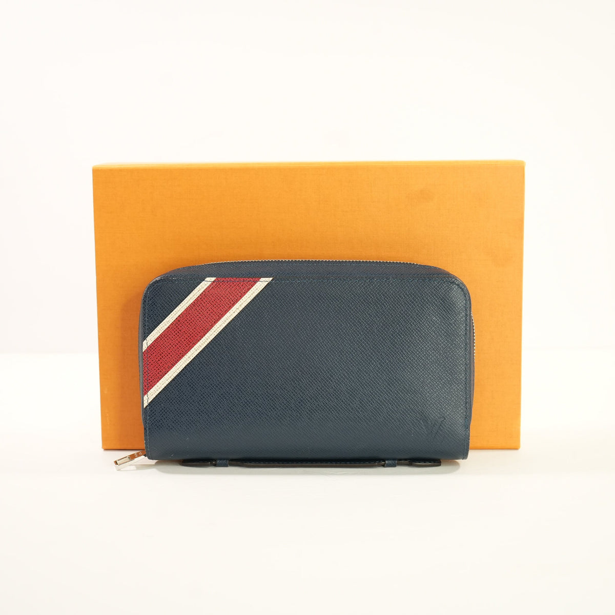 Louis Vuitton Taiga Zippy XL Wallet in Marine Blue with red & white stripe( Full Set)