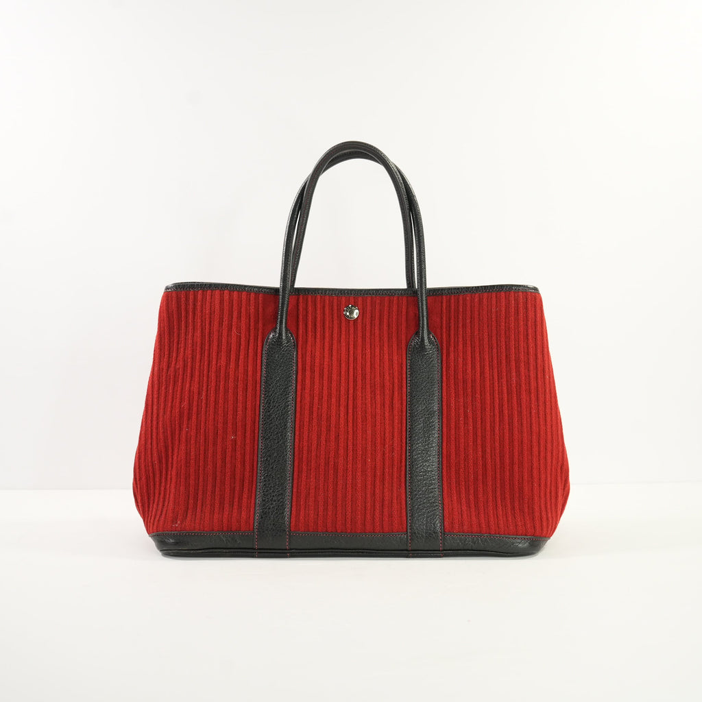 Hermes Red Ribbed Wool Garden Party Voyage W/Black Trim 49 Tote Bag