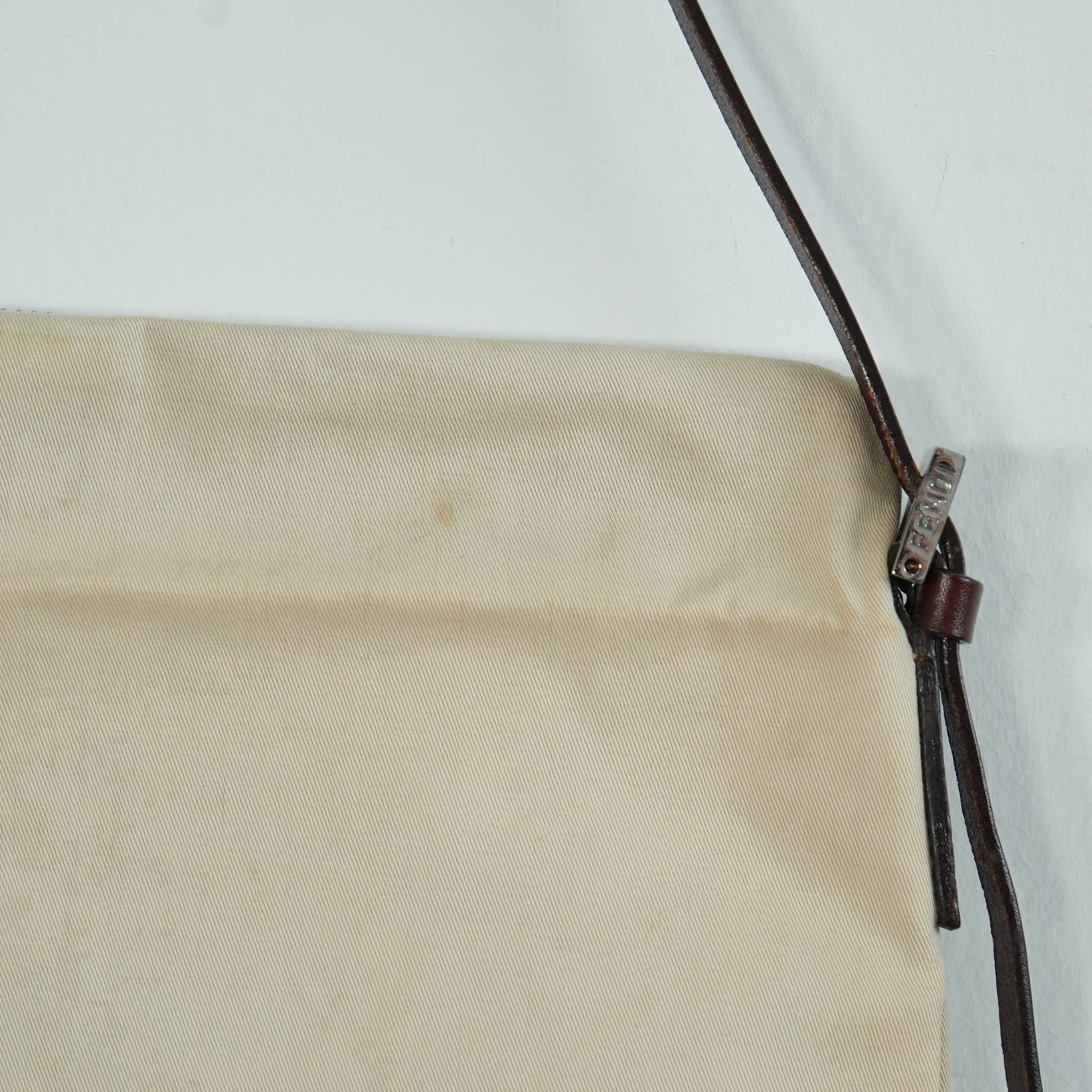 Fendi Beige Cloth Shoulder Bag