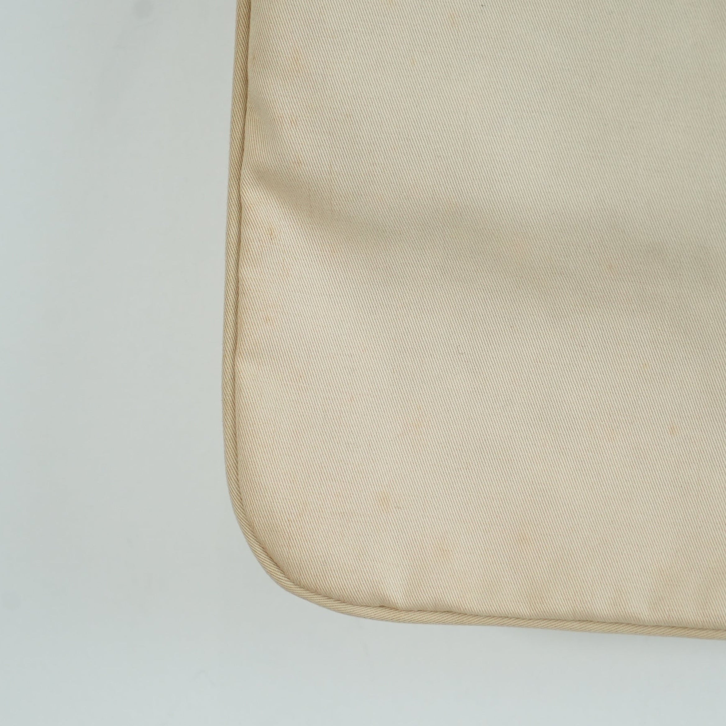 Fendi Beige Cloth Shoulder Bag
