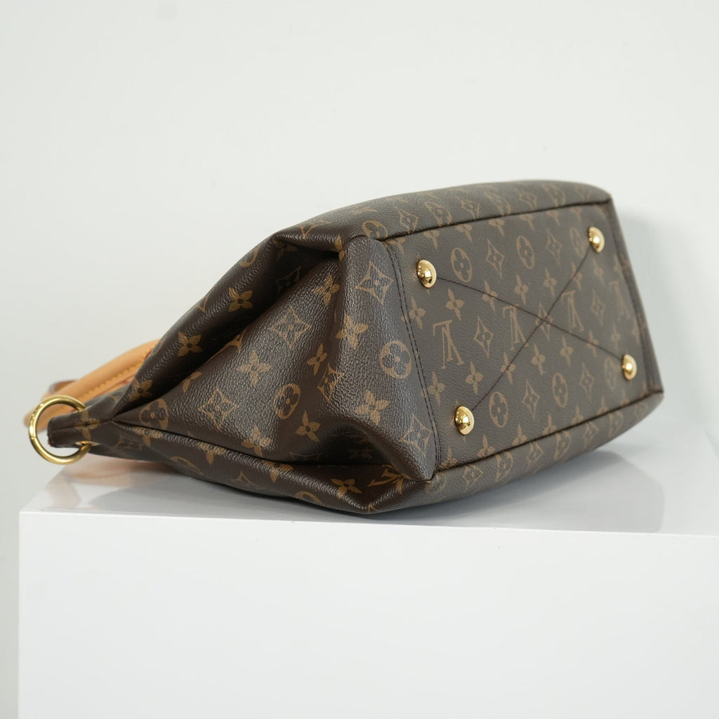 Louis Vuitton Pallas MM Monogram Safran Shoulder Bag