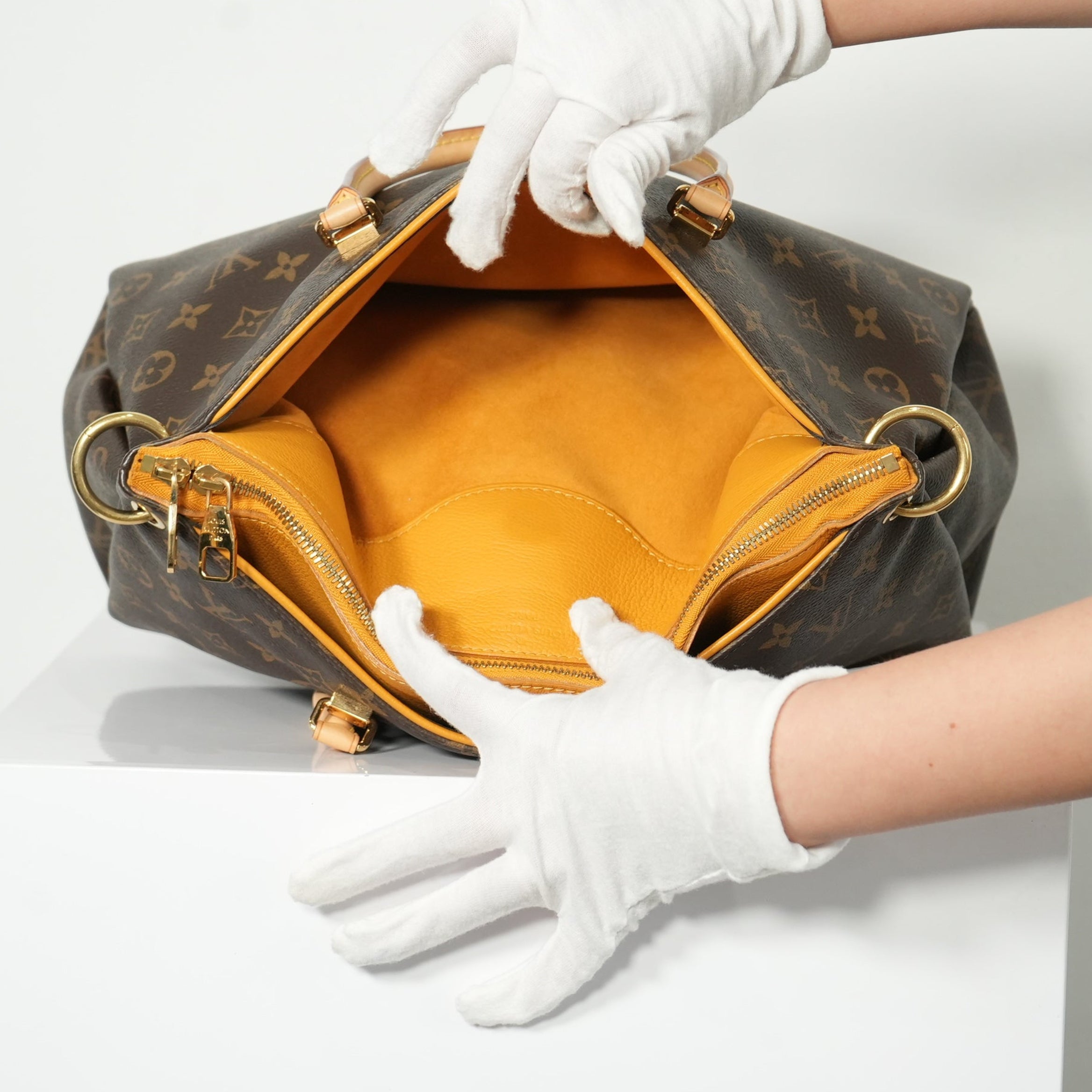 Louis Vuitton Pallas MM Monogram Safran Shoulder Bag