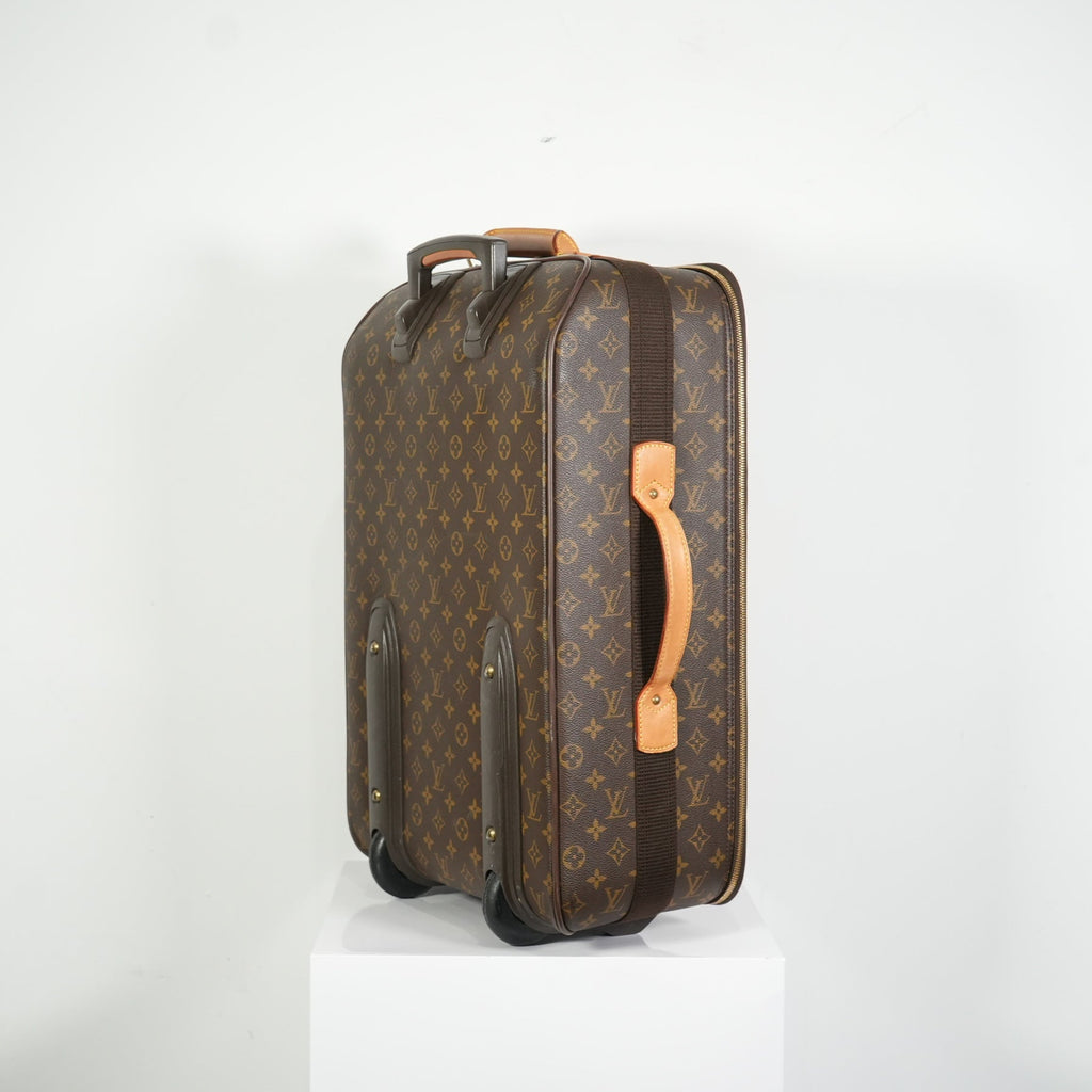 Louis Vuitton Carry On Luggage