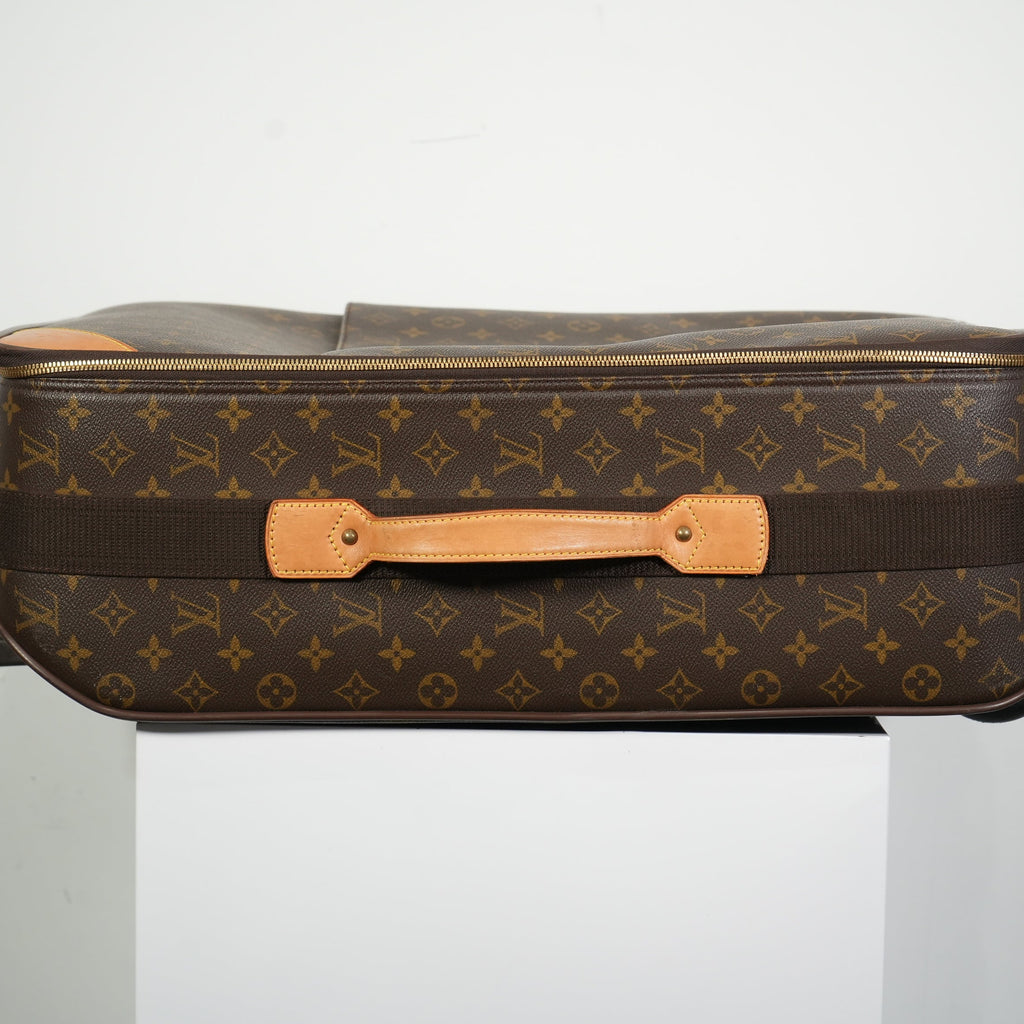 Louis Vuitton Carry On Luggage