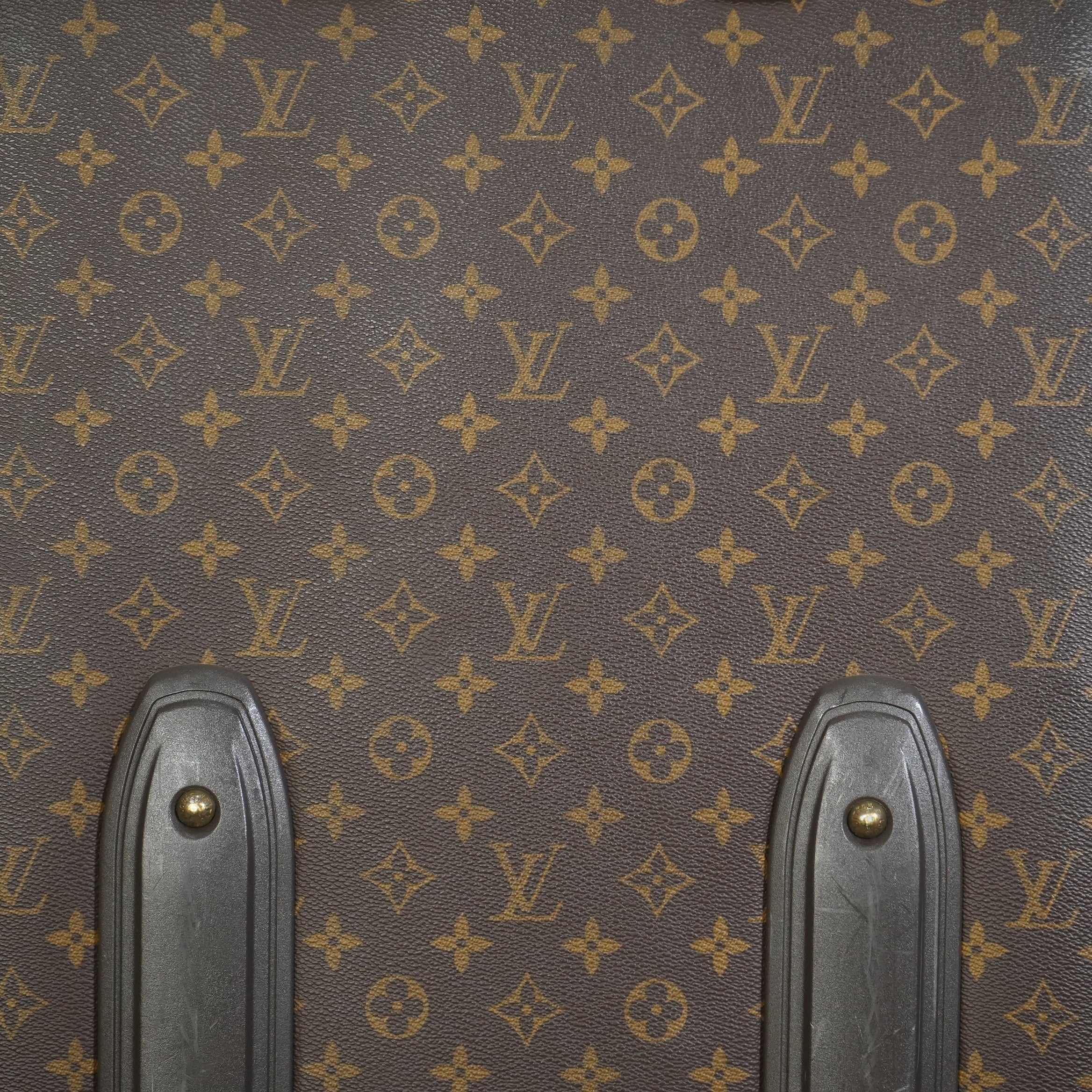 Louis Vuitton Carry On Luggage
