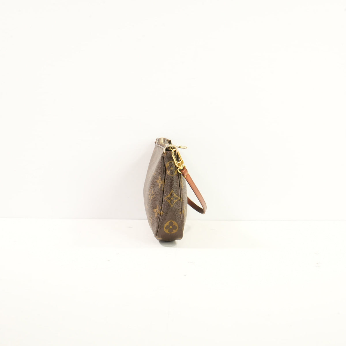 Louis Vuitton Monogram Shoulder Bag Pochette