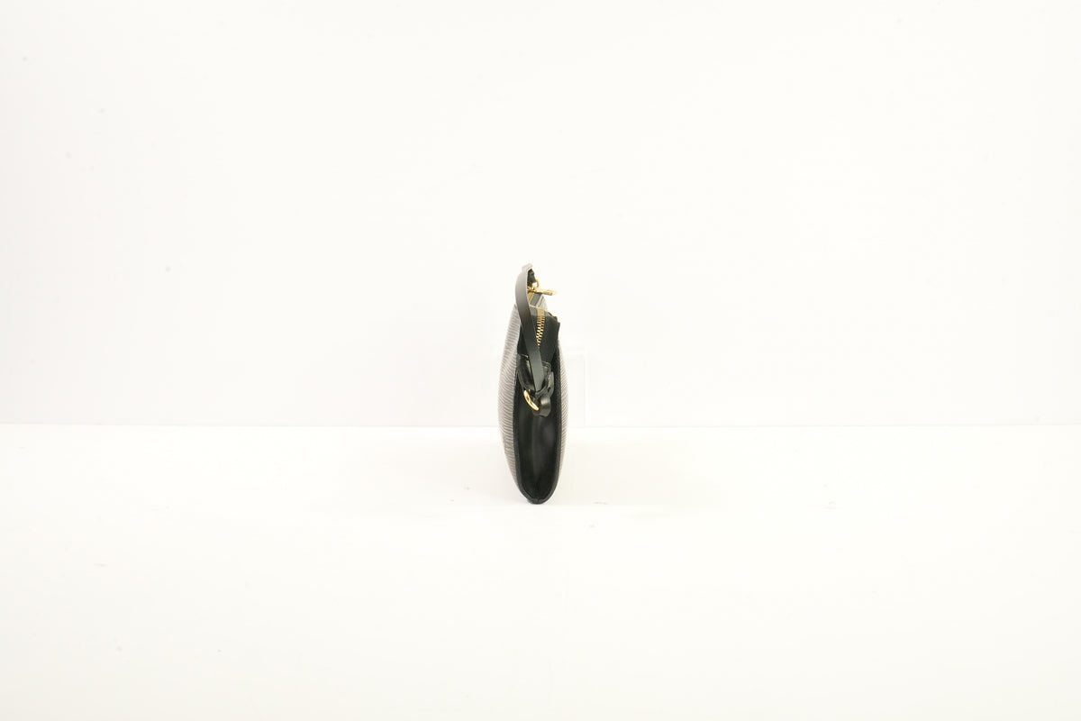 Louis Vuitton Epi Pochette Black